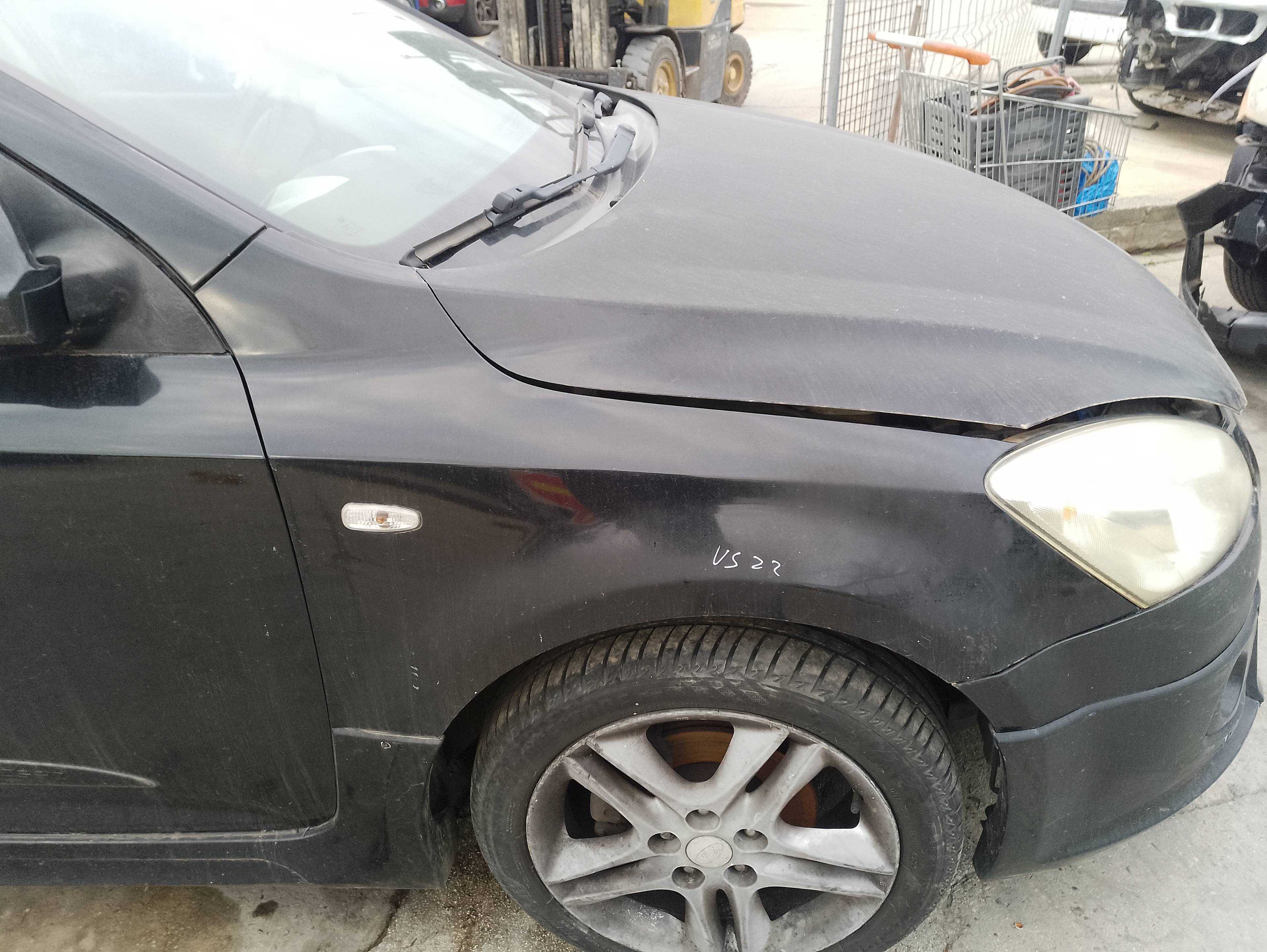 Recambio de aleta delantera derecha para kia cee´d active referencia OEM IAM   
