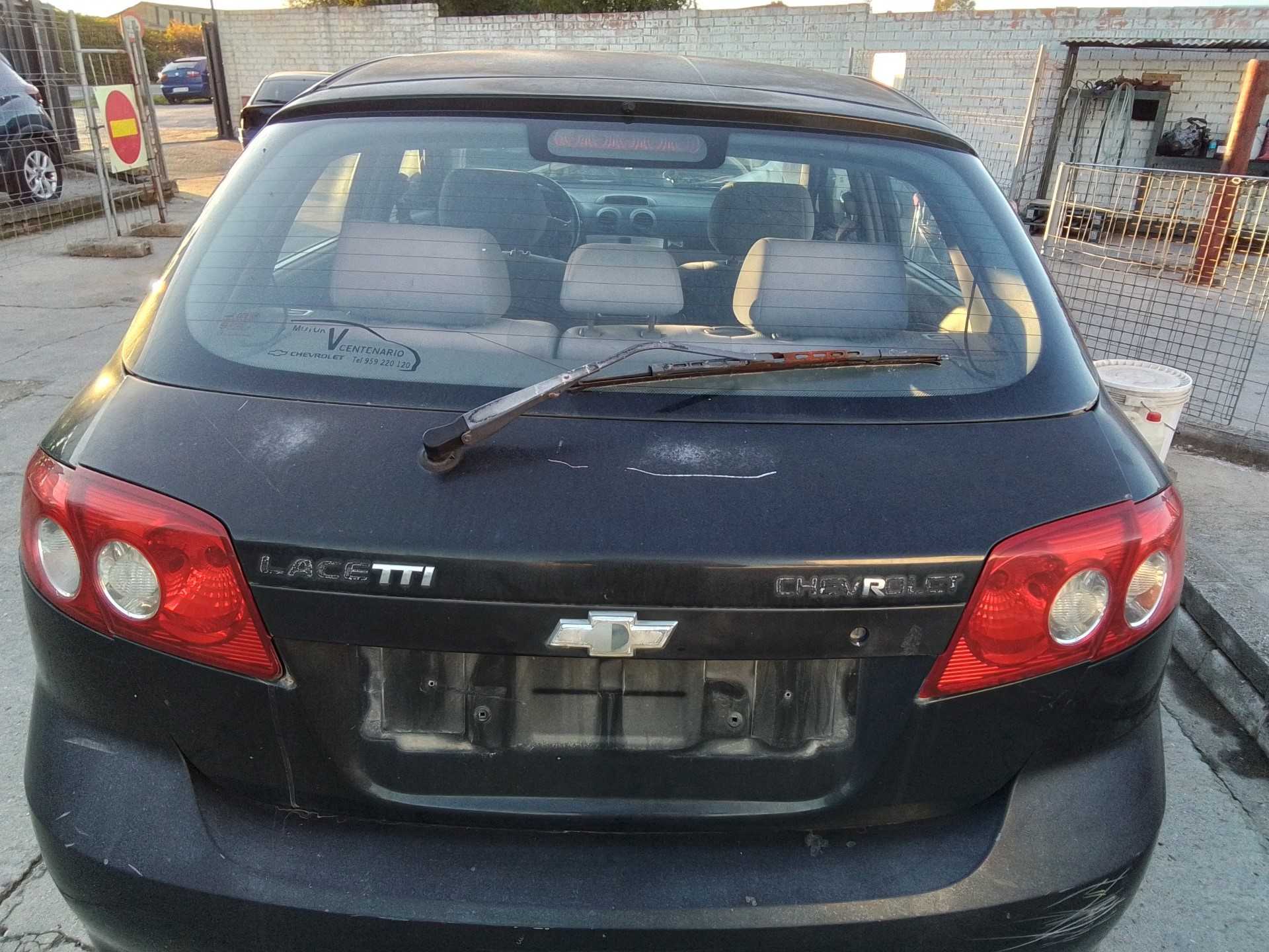 Recambio de porton trasero para chevrolet lacetti cdx referencia OEM IAM   