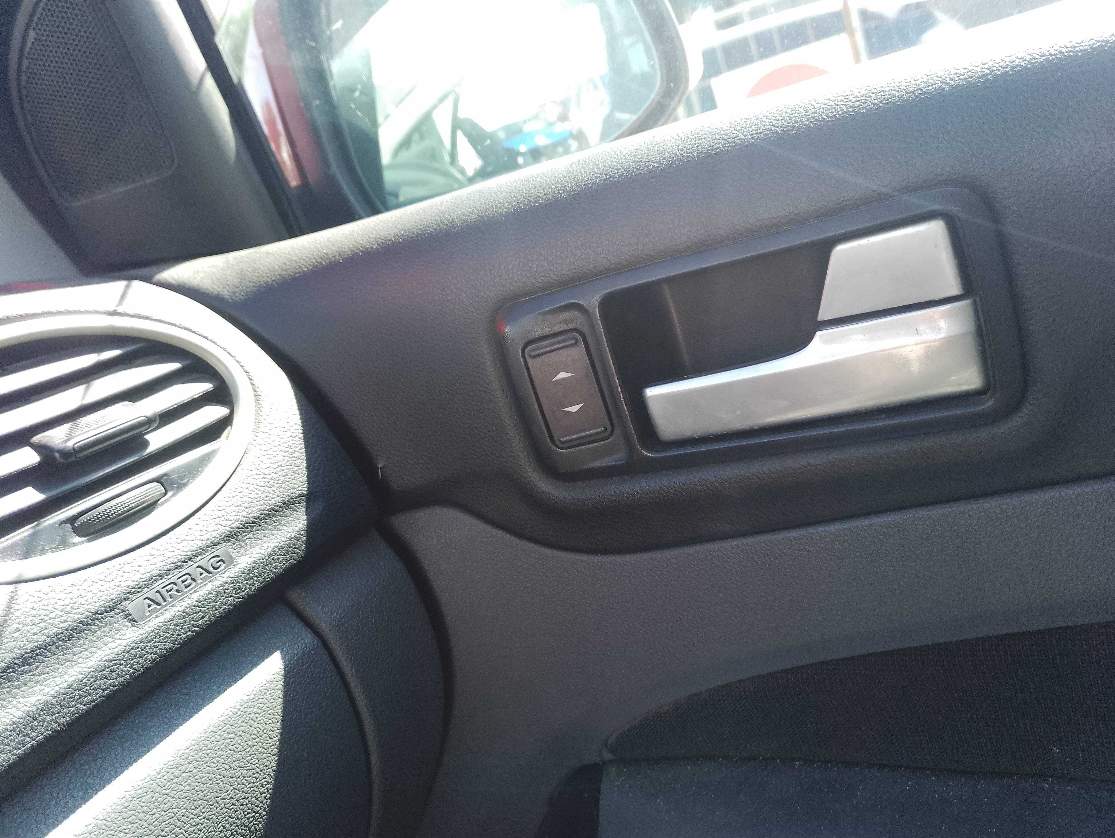 Recambio de mando elevalunas delantero derecho para ford focus berlina (cap) ambiente (d) referencia OEM IAM   