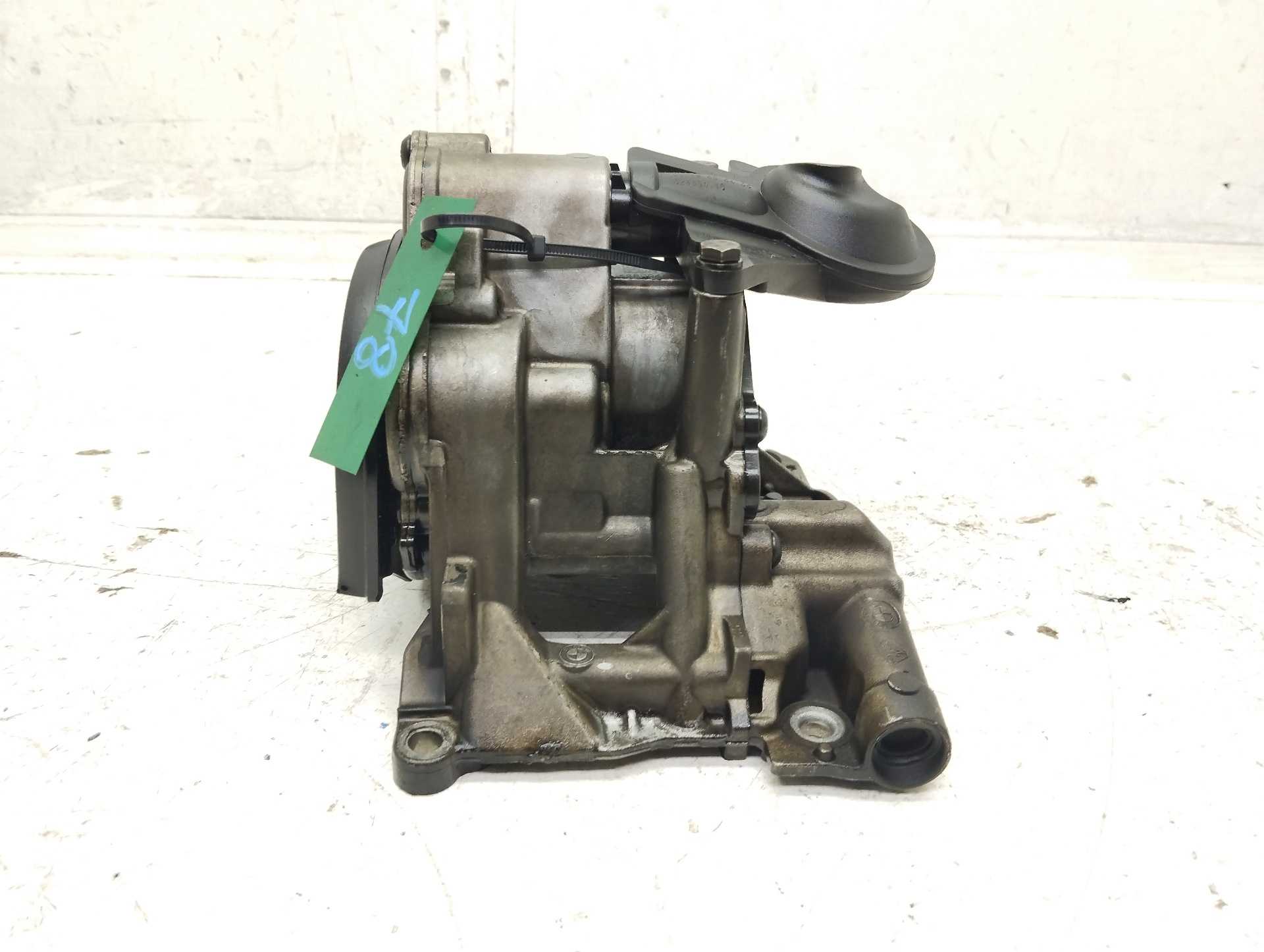 Recambio de bomba aceite para bmw mini countryman (r60) cooper d referencia OEM IAM 11417811924 62440410 
