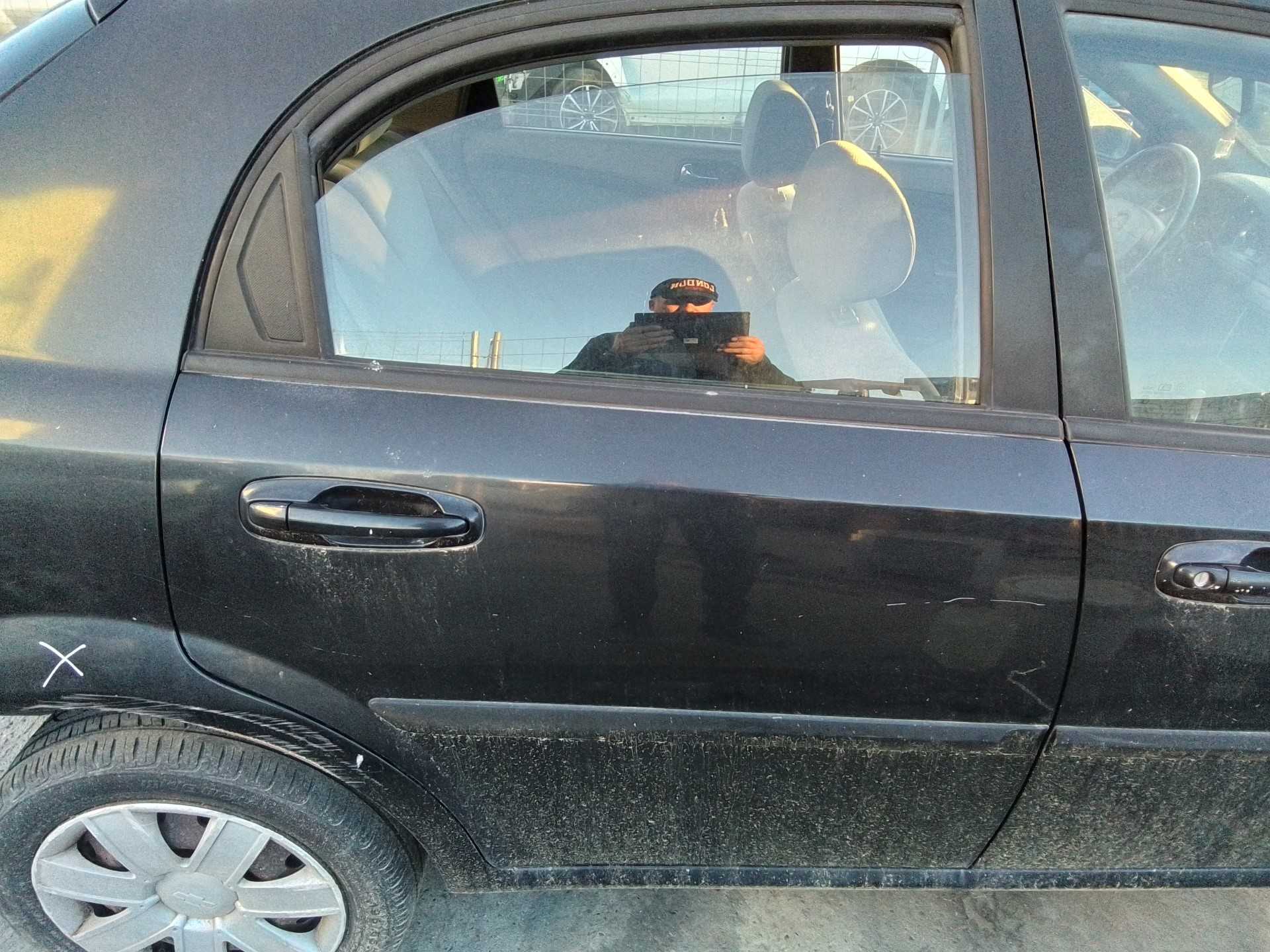 Recambio de puerta trasera derecha para chevrolet lacetti cdx referencia OEM IAM   