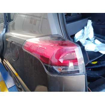 Recambio de piloto trasero izquierdo para toyota rav4 hybrid 4x2 black edition referencia OEM IAM   