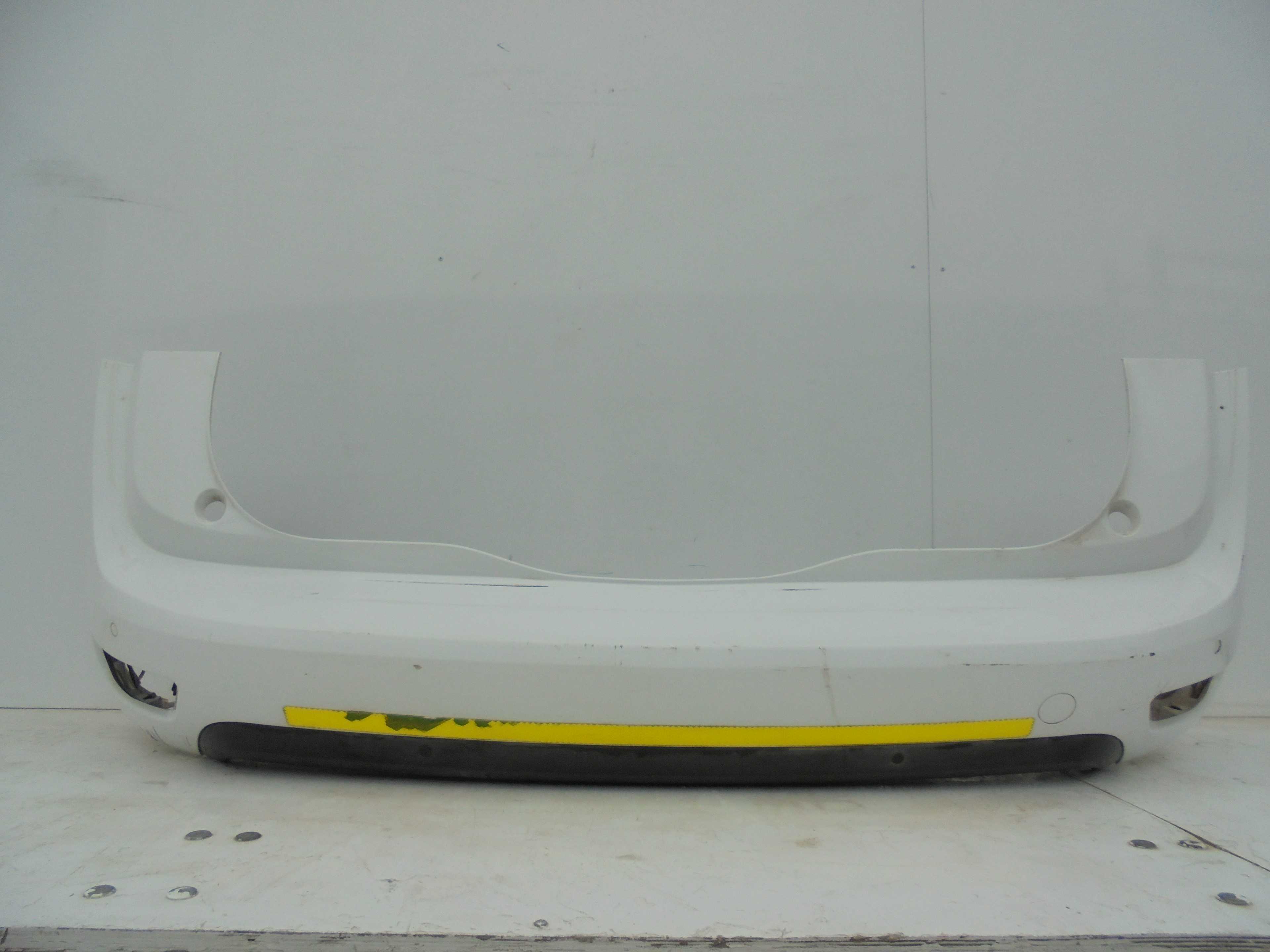 Recambio de paragolpes trasero para citroën c4 picasso exclusive referencia OEM IAM   