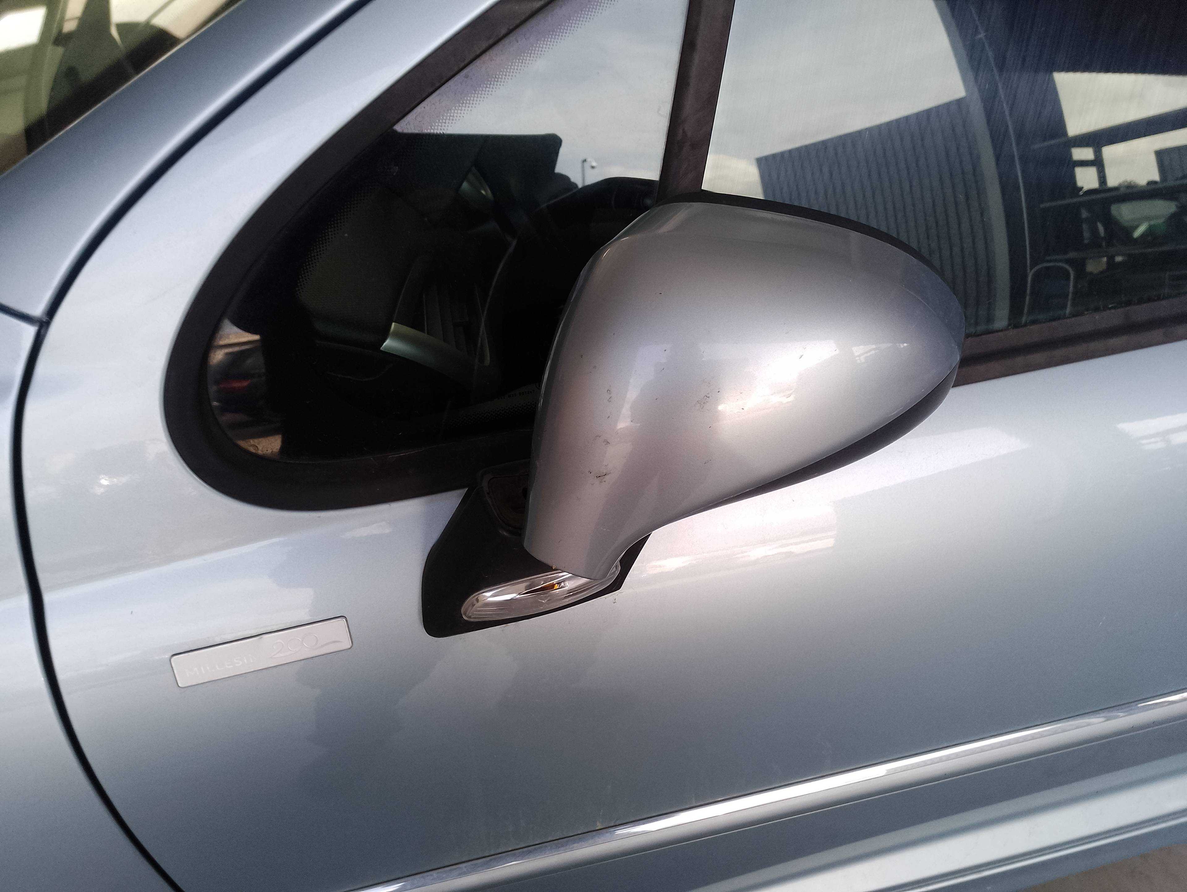 Recambio de retrovisor izquierdo para peugeot 207 confort referencia OEM IAM   