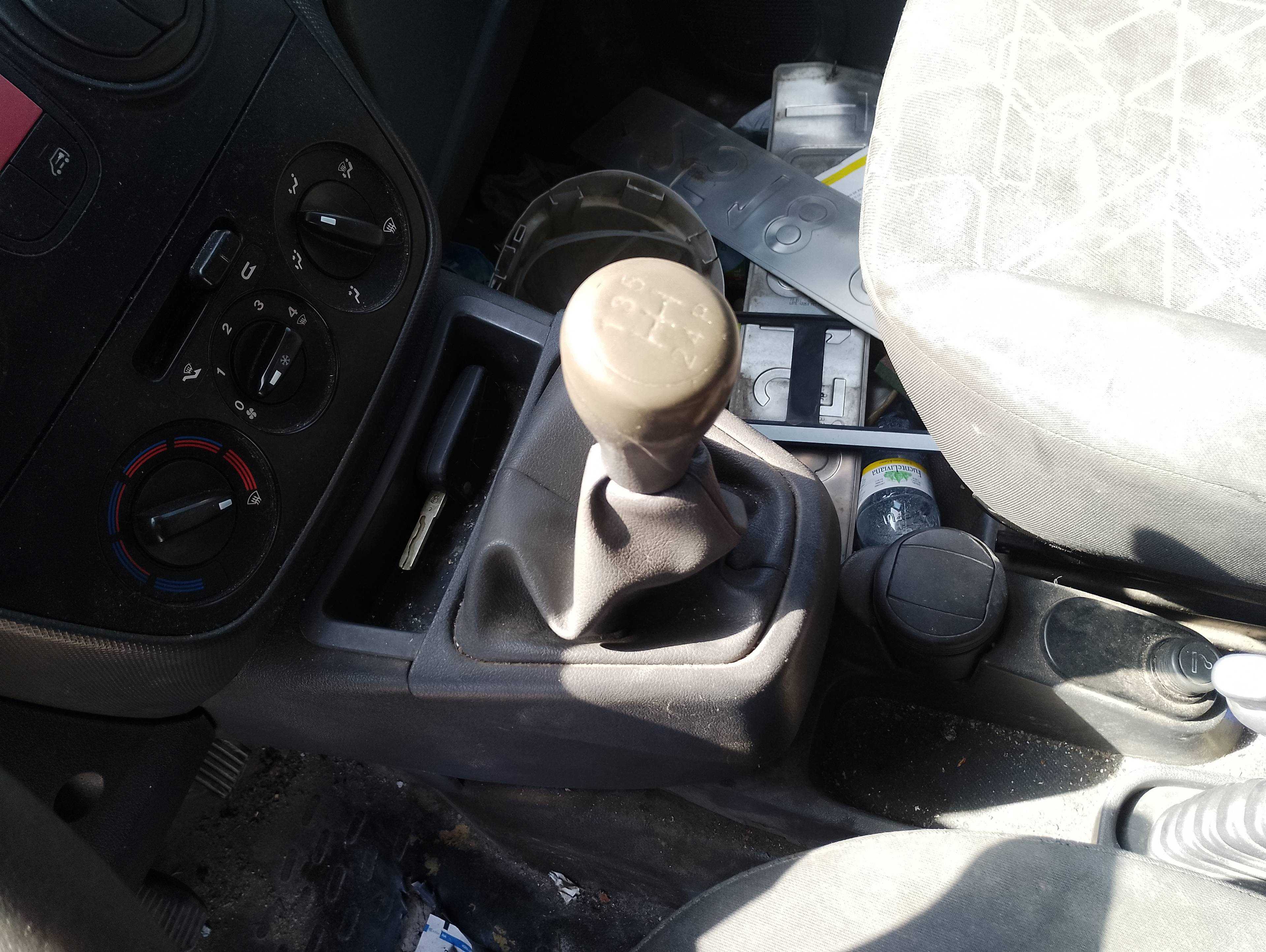 Recambio de palanca cambio para fiat fiorino adventure cargo referencia OEM IAM   