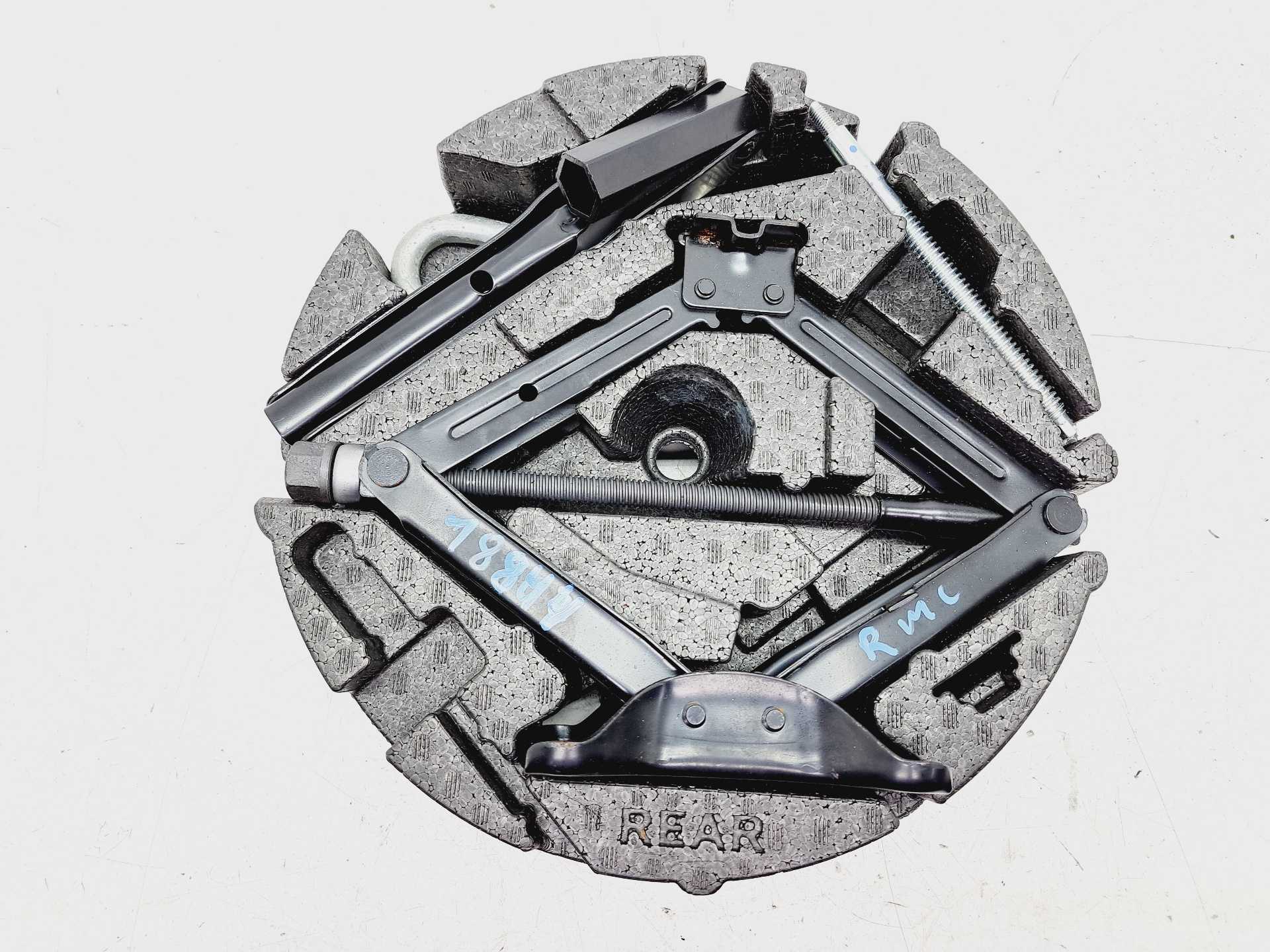 Recambio de gato para opel insignia berlina selective referencia OEM IAM 22859809 329755060 