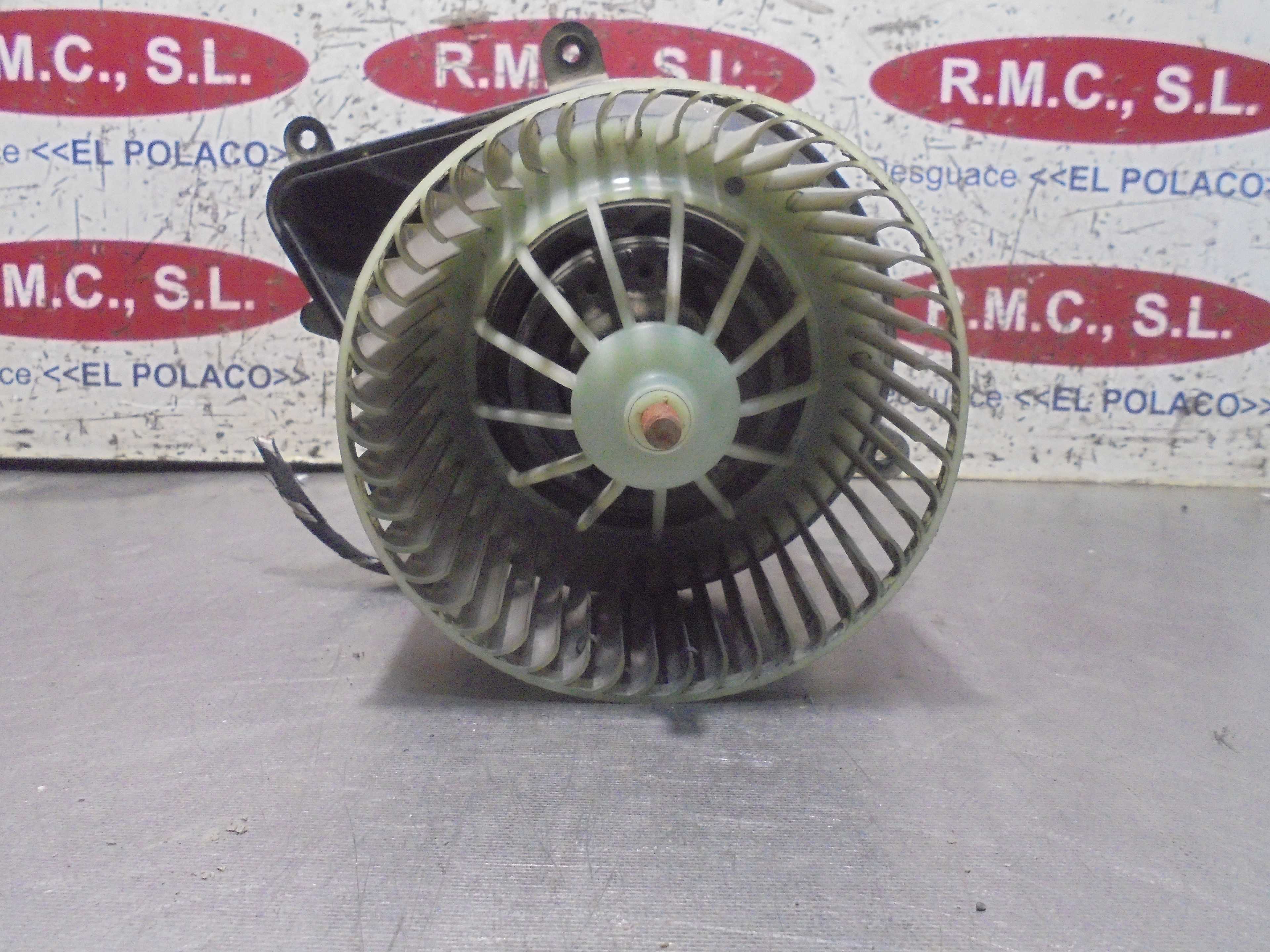 Recambio de motor calefaccion para citroën xsara berlina 1.6 referencia OEM IAM 740471233F  