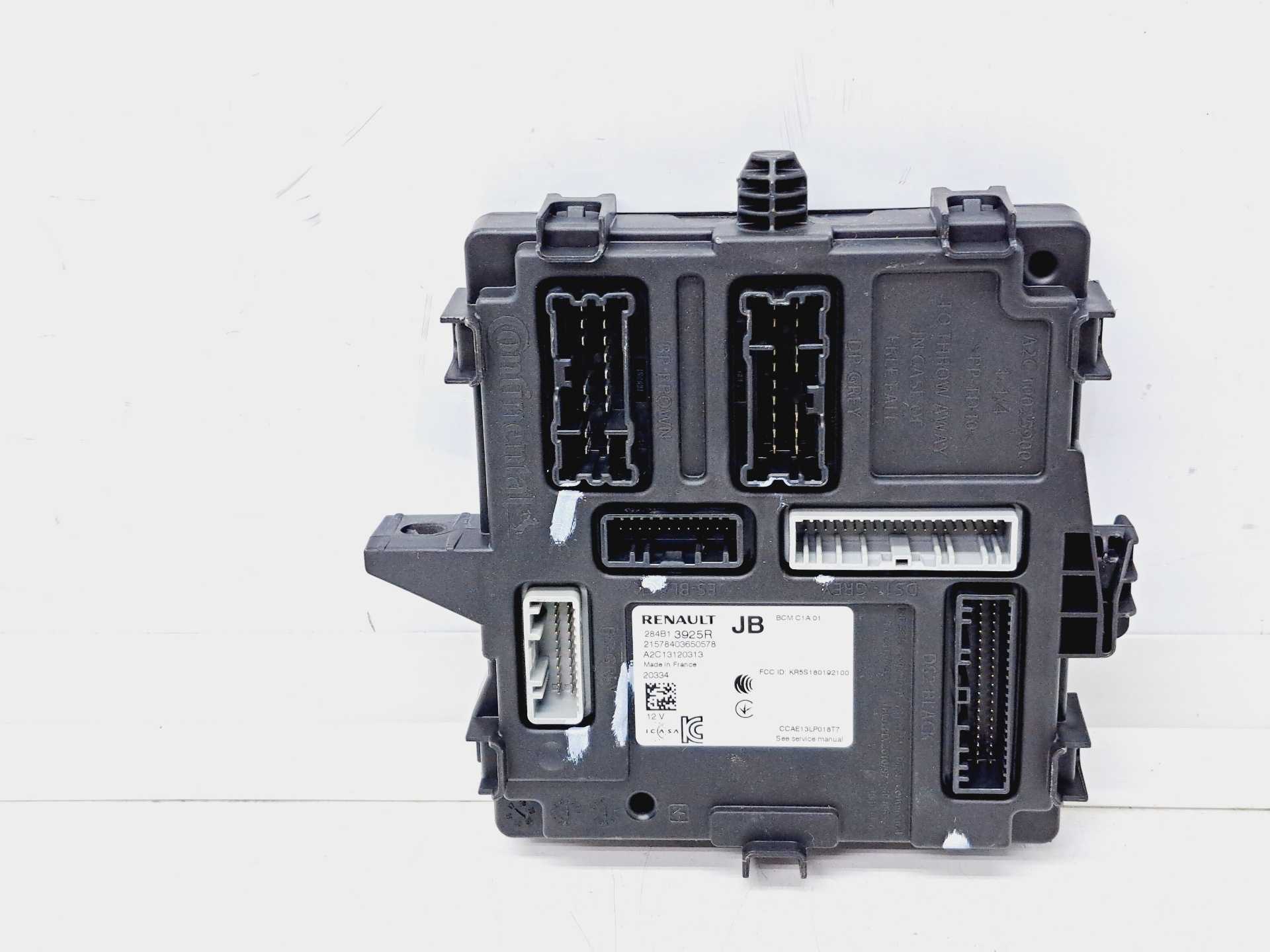 Recambio de modulo electronico para renault captur ii intens referencia OEM IAM 285B13925R A25784365578 CONTINENTAL