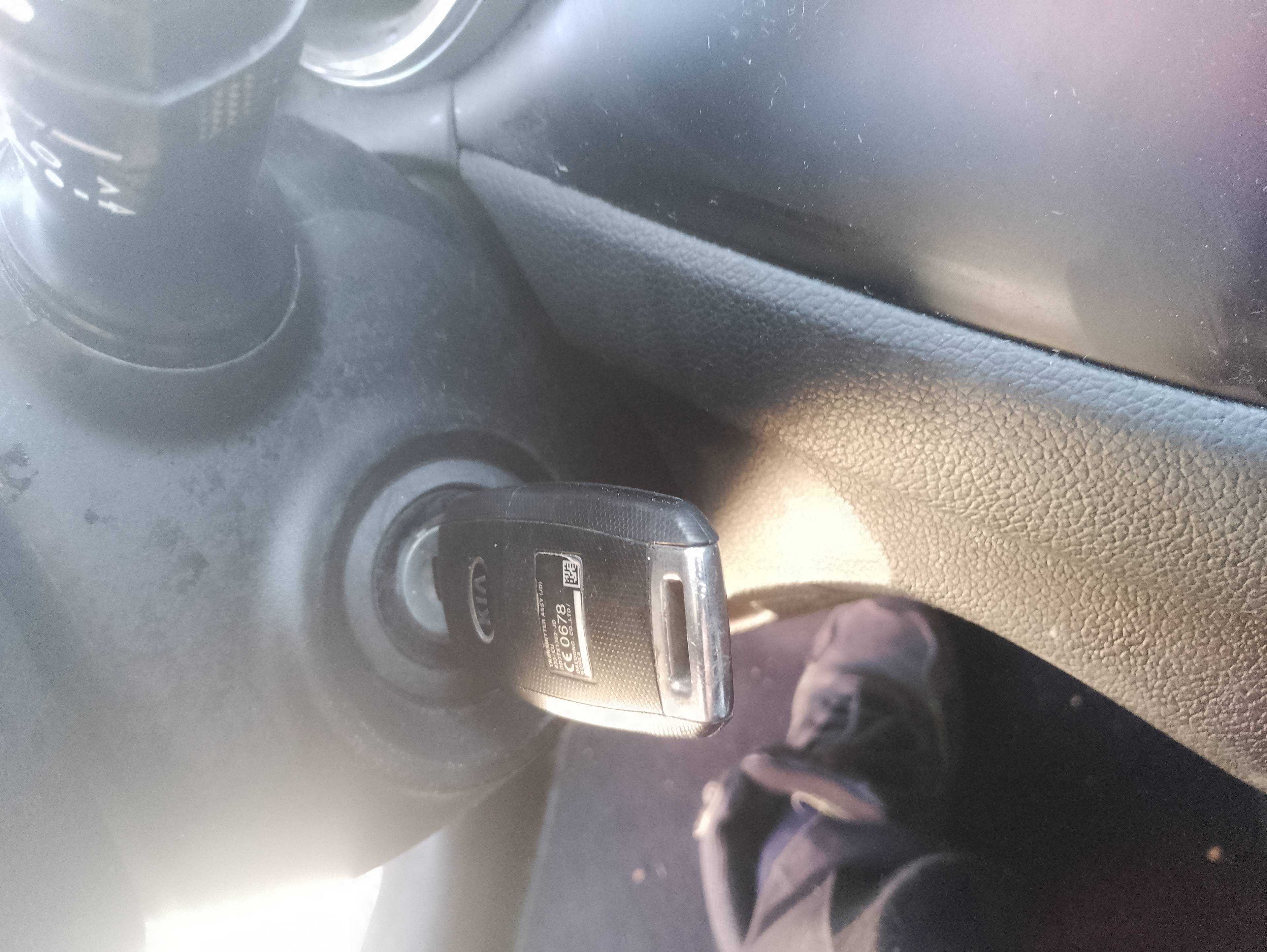 Recambio de conmutador de arranque para kia cee´d business referencia OEM IAM   