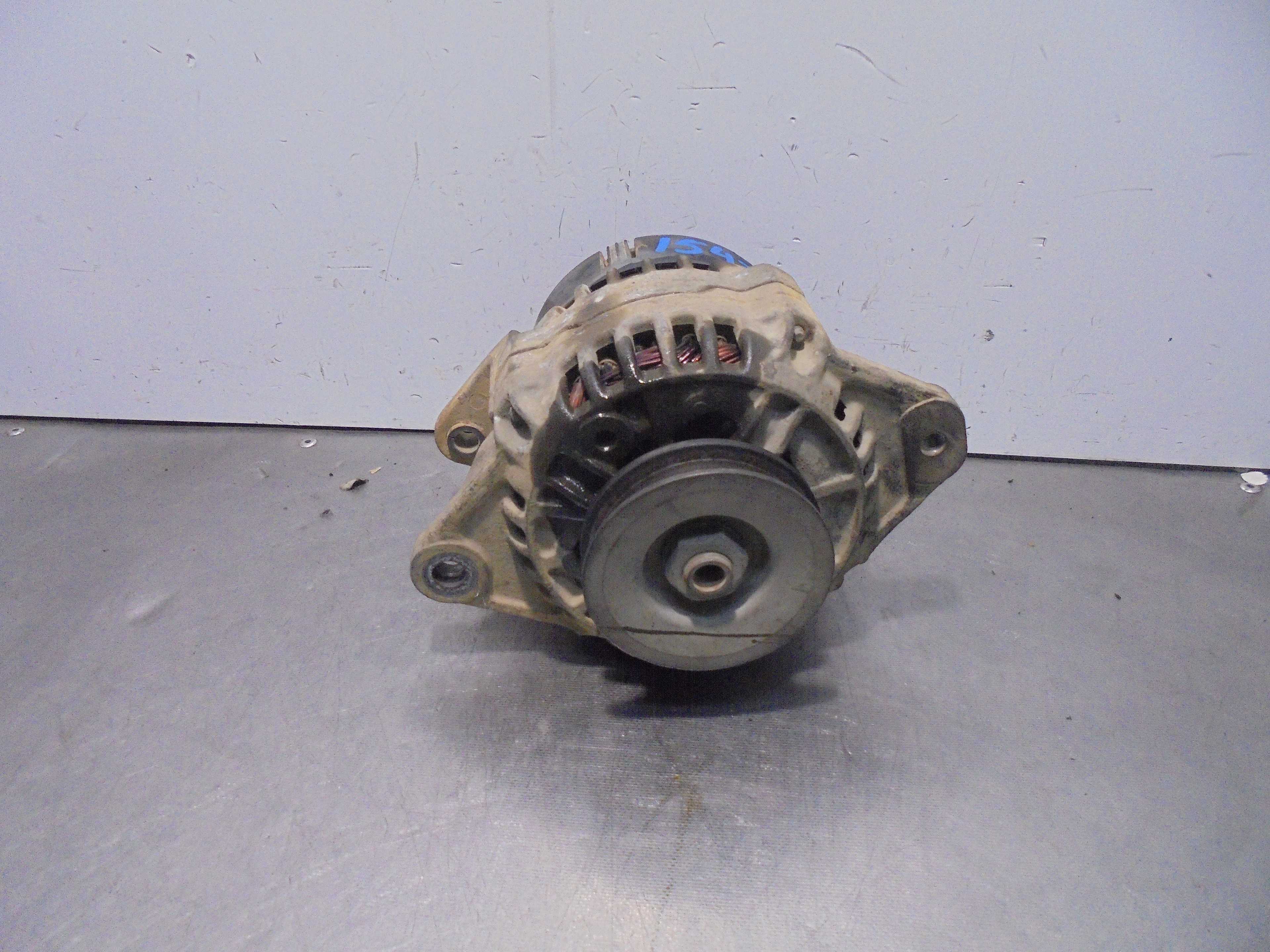 Recambio de alternador para nissan pick-up (d22) king cab 4x4 referencia OEM IAM  BOSCH 