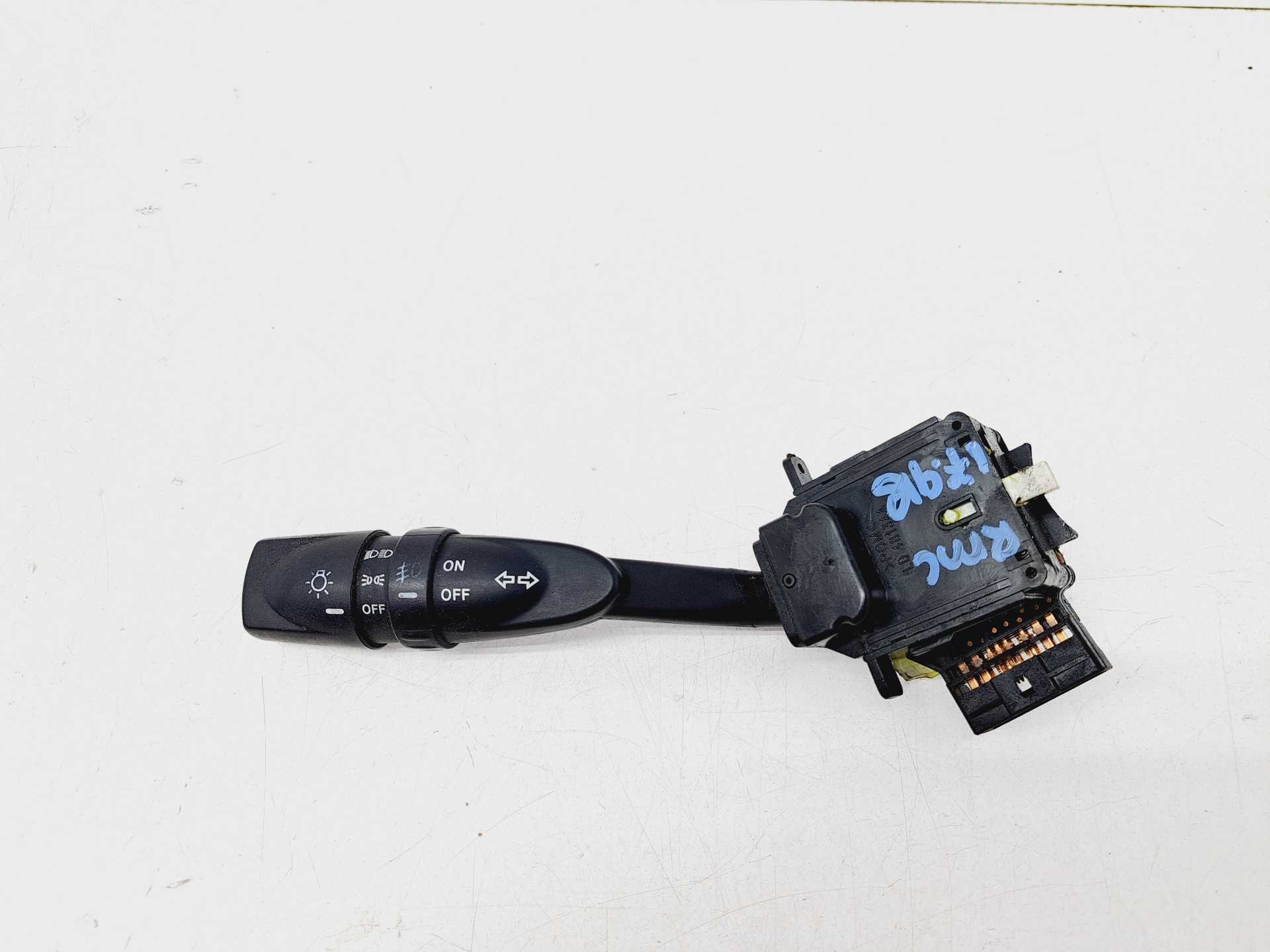 Recambio de mando luces para ssangyong kyron 2.0 referencia OEM IAM 4813AA  