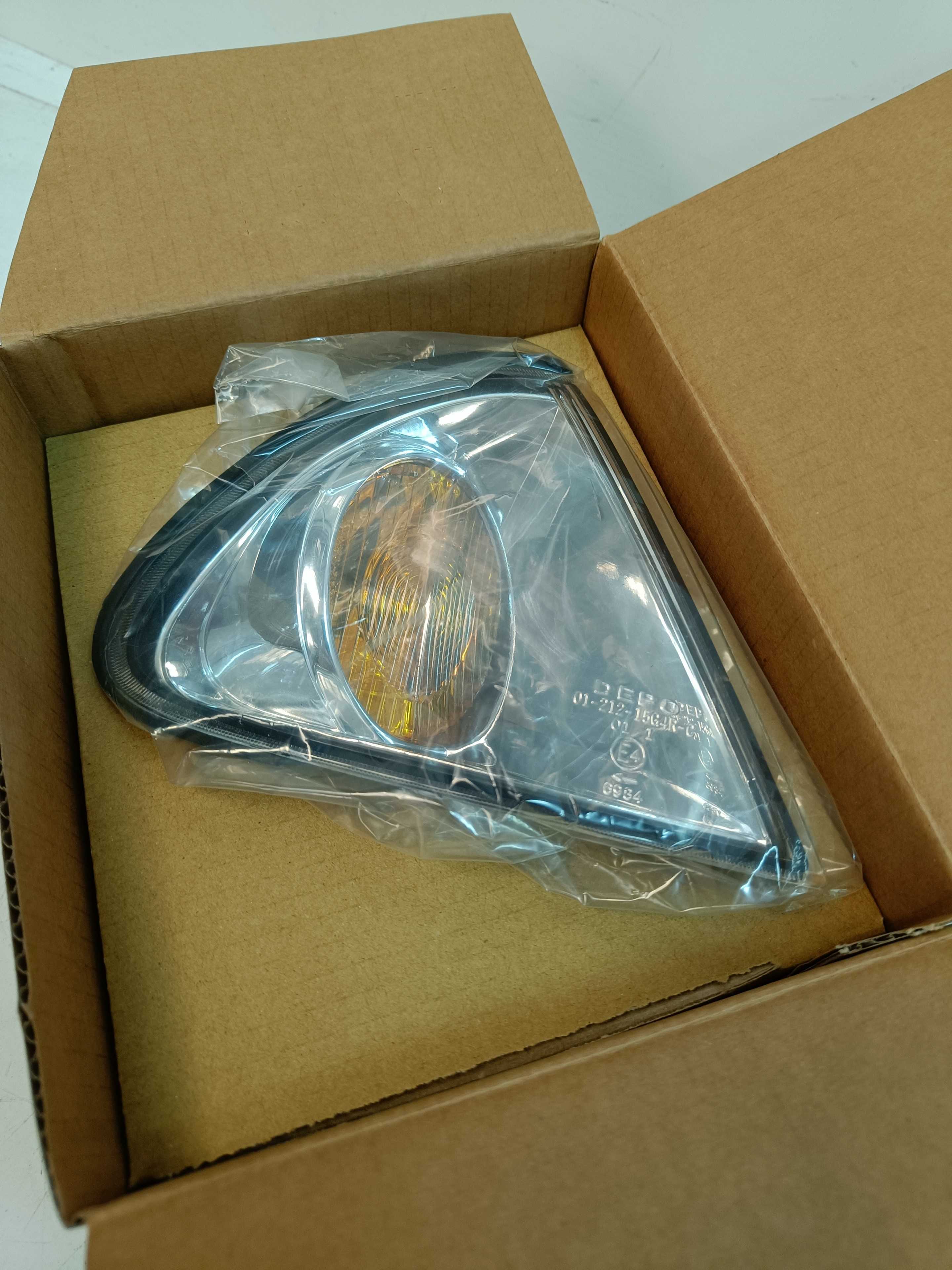 Recambio de piloto delantero derecho para toyota avensis verso (m20) referencia OEM IAM 14907182 IPARLUX 