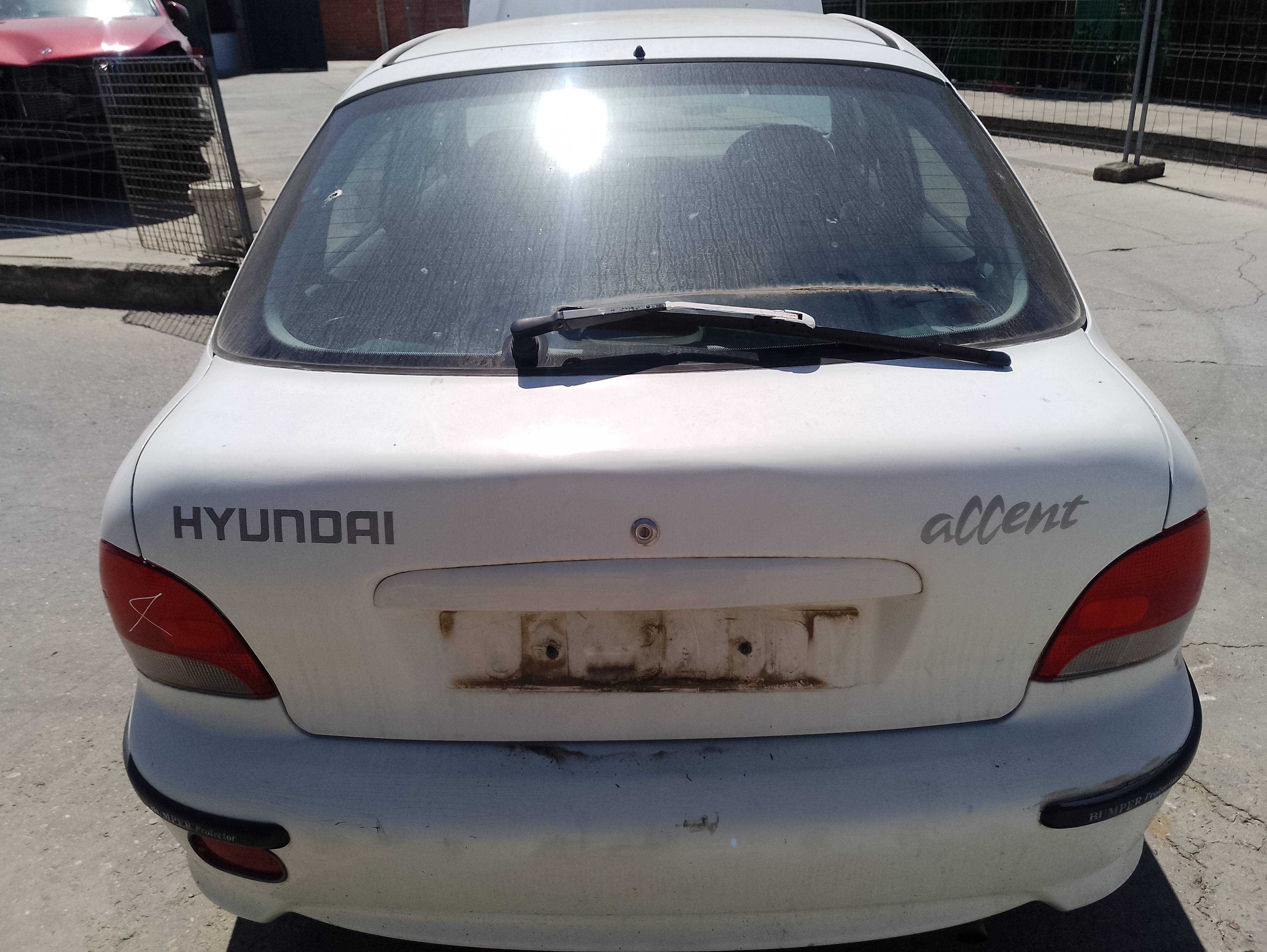 Recambio de porton trasero para hyundai accent (x3) 1.5 gs referencia OEM IAM   