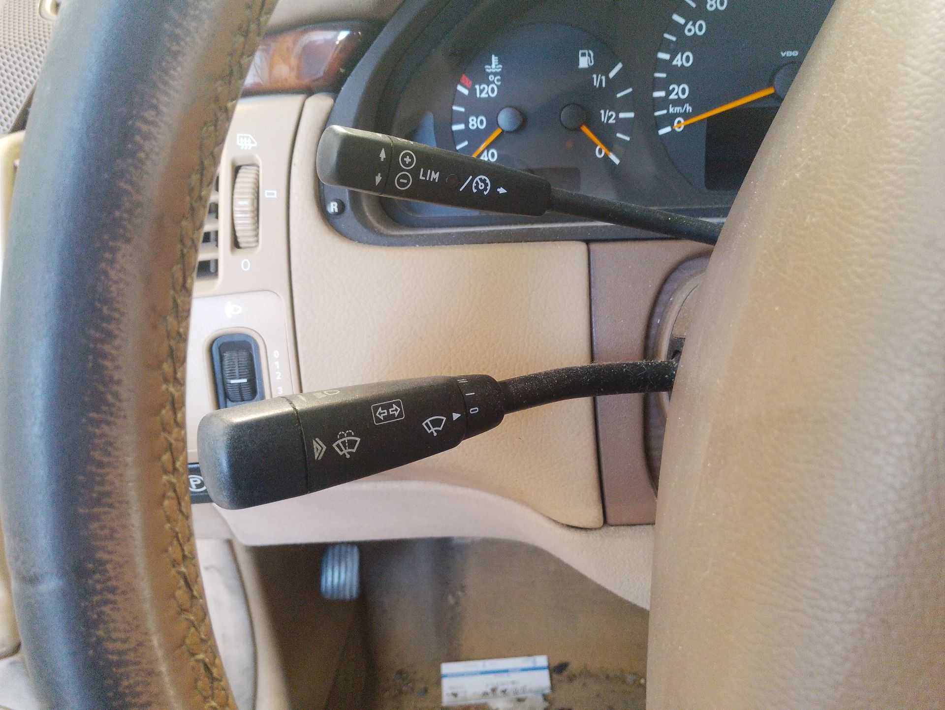 Recambio de mando intermitentes para mercedes-benz clase e (w210) e 240 (210.062) referencia OEM IAM   