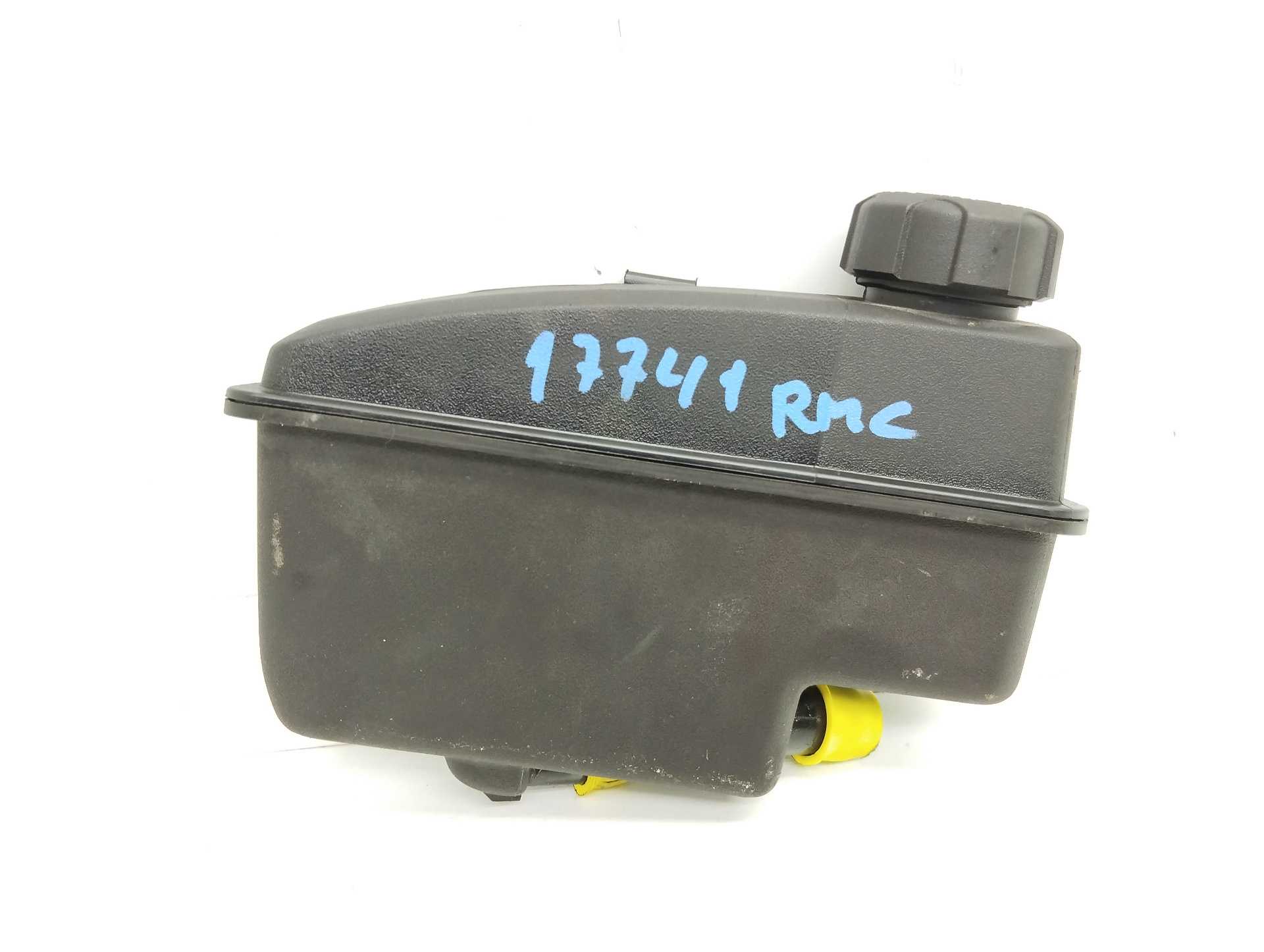 Recambio de deposito liquido direccion para volvo xc90 2.4 diesel cat referencia OEM IAM 30645621 SEEBERIT 