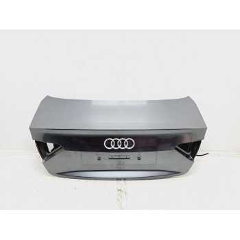 TAPA MALETERO 8T0827023AJ 
