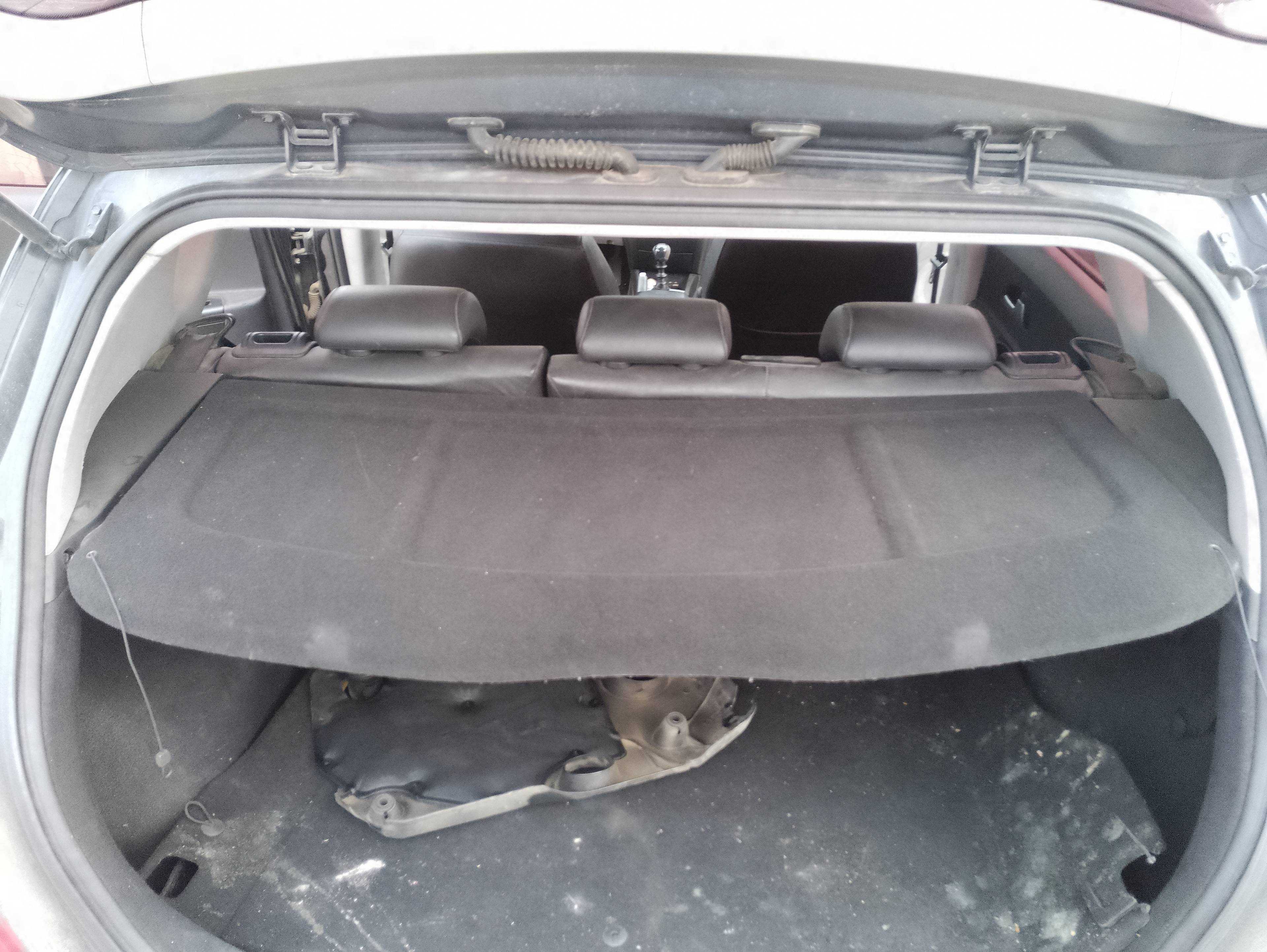 Recambio de bandeja trasera para kia cee´d active referencia OEM IAM   