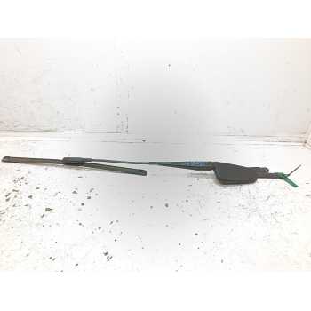 BRAZO LIMPIA DELANTERO DERECHO A1648200640 
