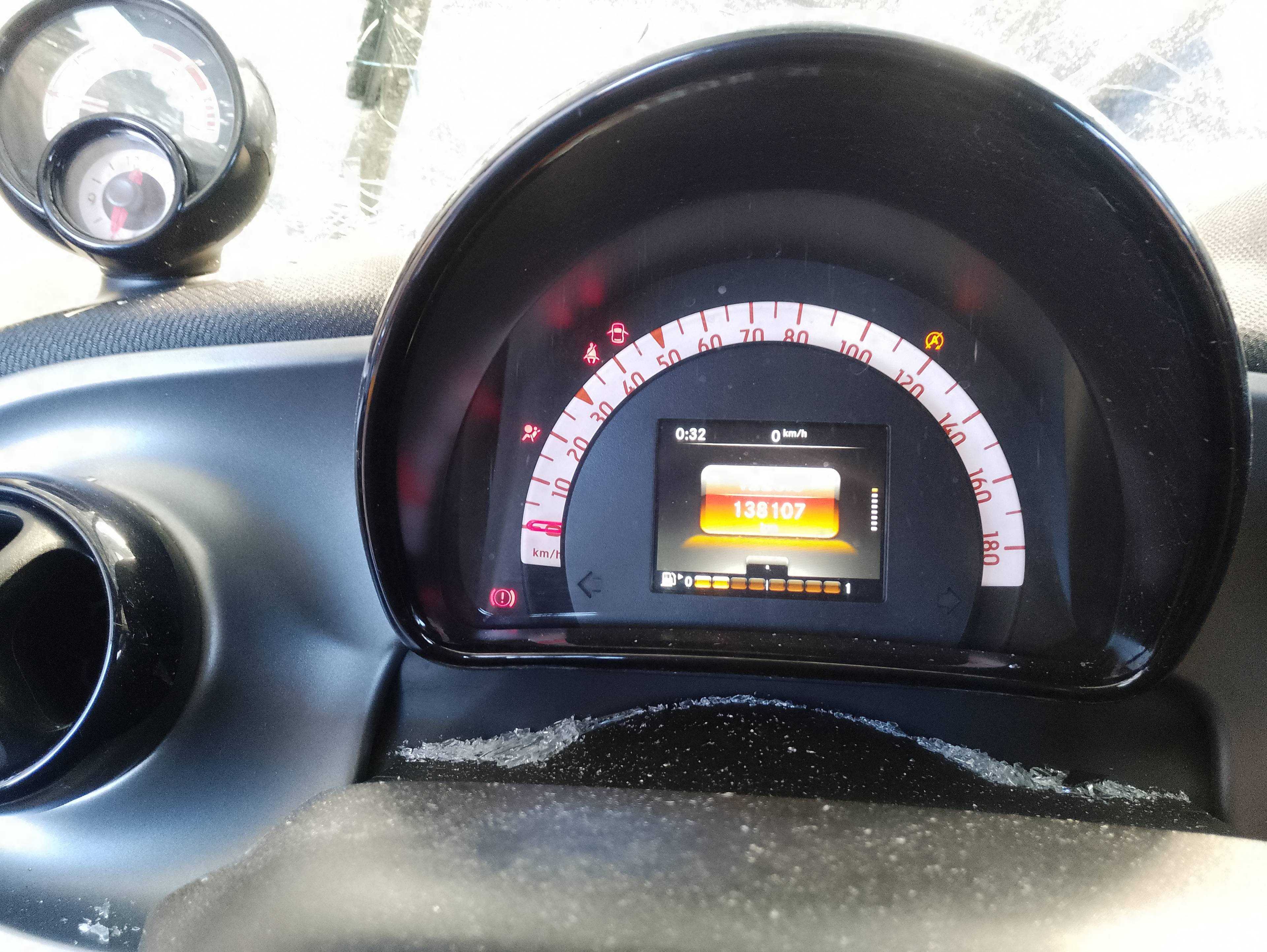 Recambio de cuadro instrumentos para smart forfour basis (52kw) (453.042) referencia OEM IAM A4539009802 248213313R 