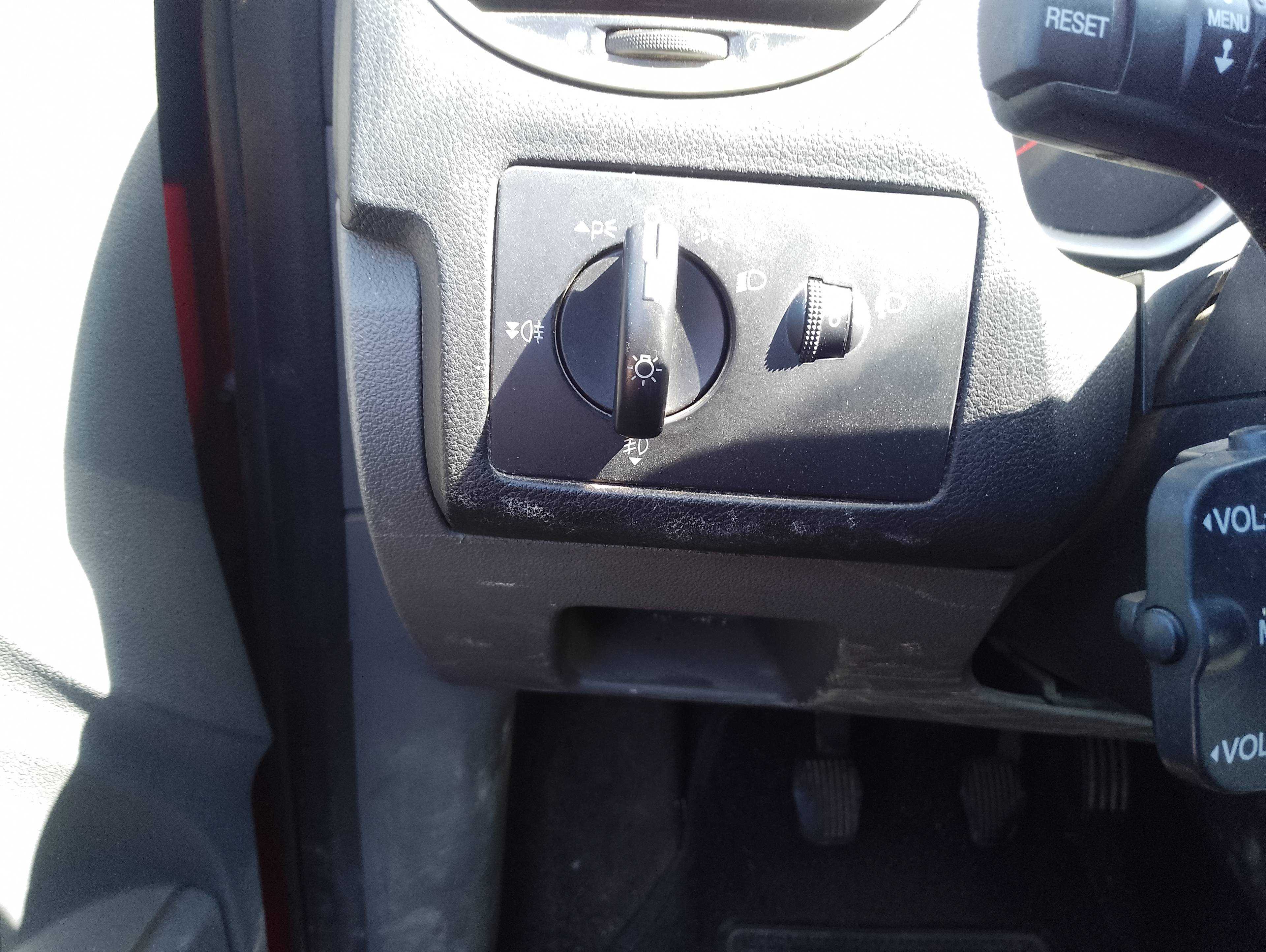 Recambio de mando luces para ford focus berlina (cap) ambiente (d) referencia OEM IAM   