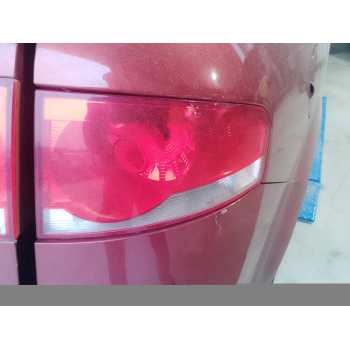 PILOTO TRASERO DERECHO 5P8945096A 