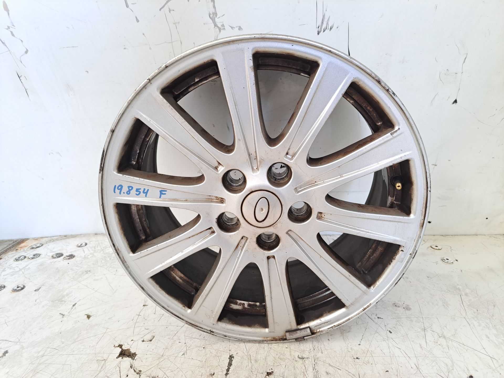 Recambio de llanta para land rover discovery v6 td edition 60 yrs referencia OEM IAM r18 7h221007ba 