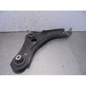 BRAZO SUSPENSION INFERIOR DELANTERO DERECHO 545045297R 