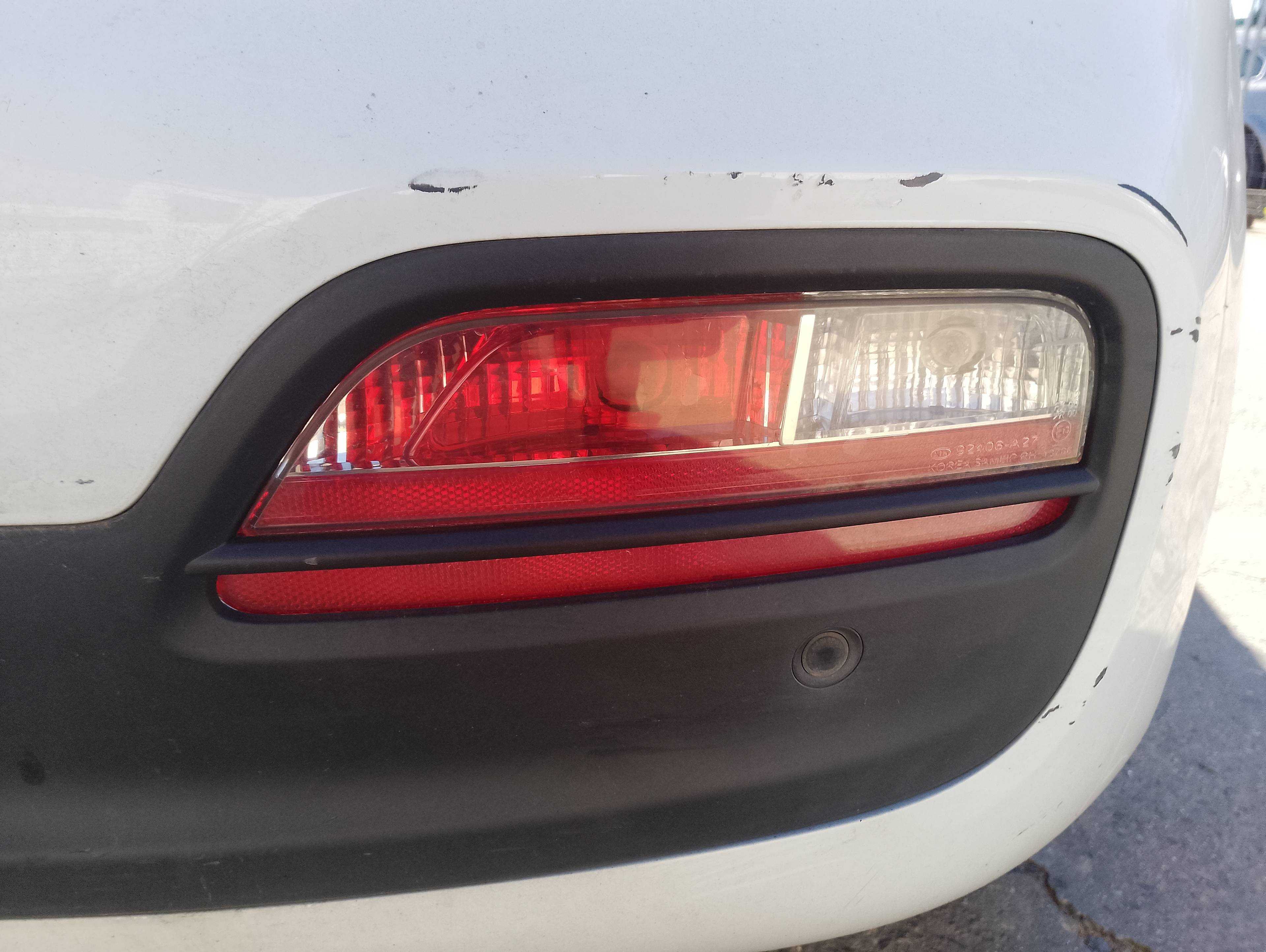 Recambio de faro antiniebla trasero derecho para kia cee´d business referencia OEM IAM   