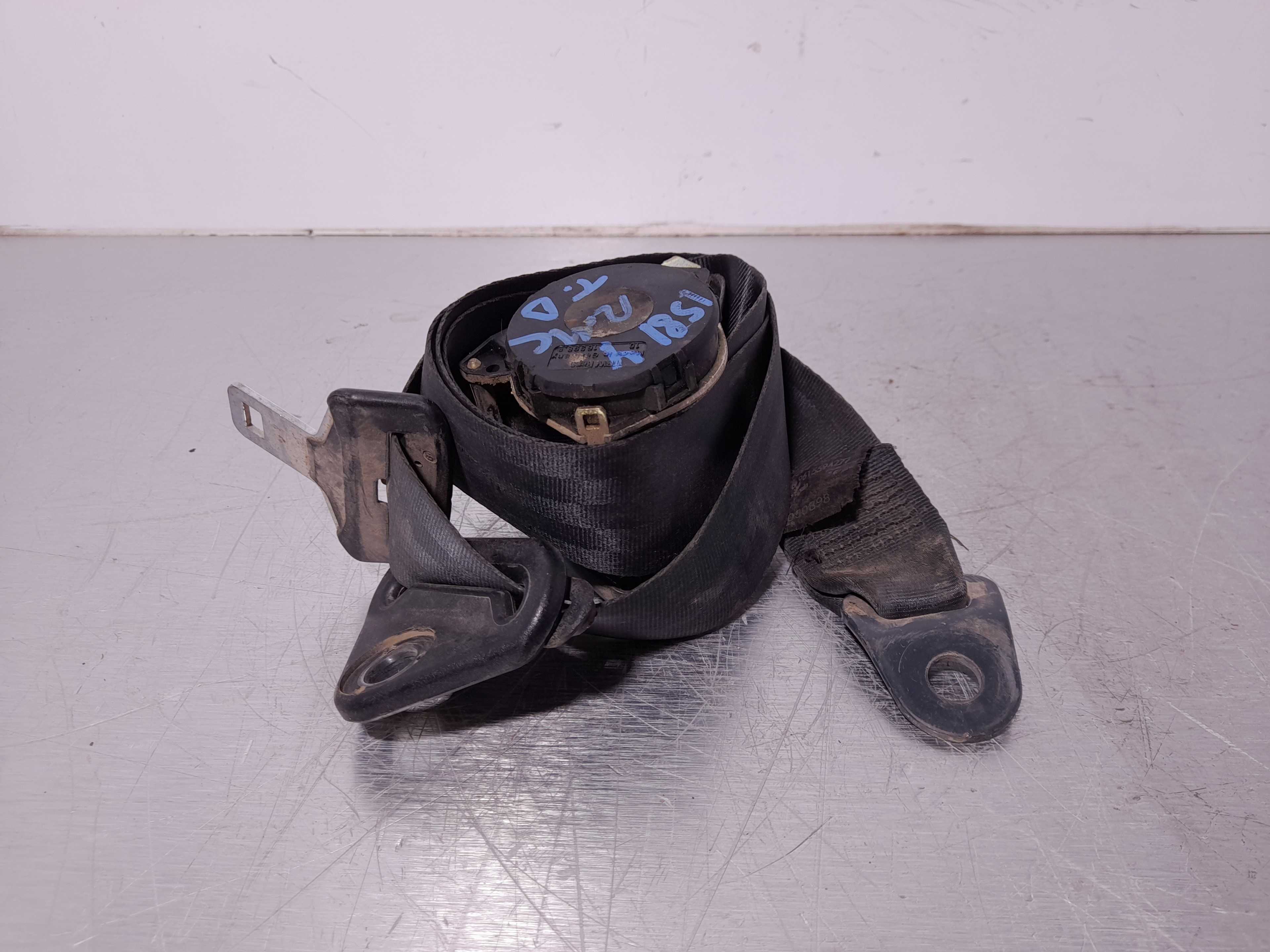 Recambio de cinturon seguridad trasero derecho para peugeot 205 berlina 1.8 d generation referencia OEM IAM   