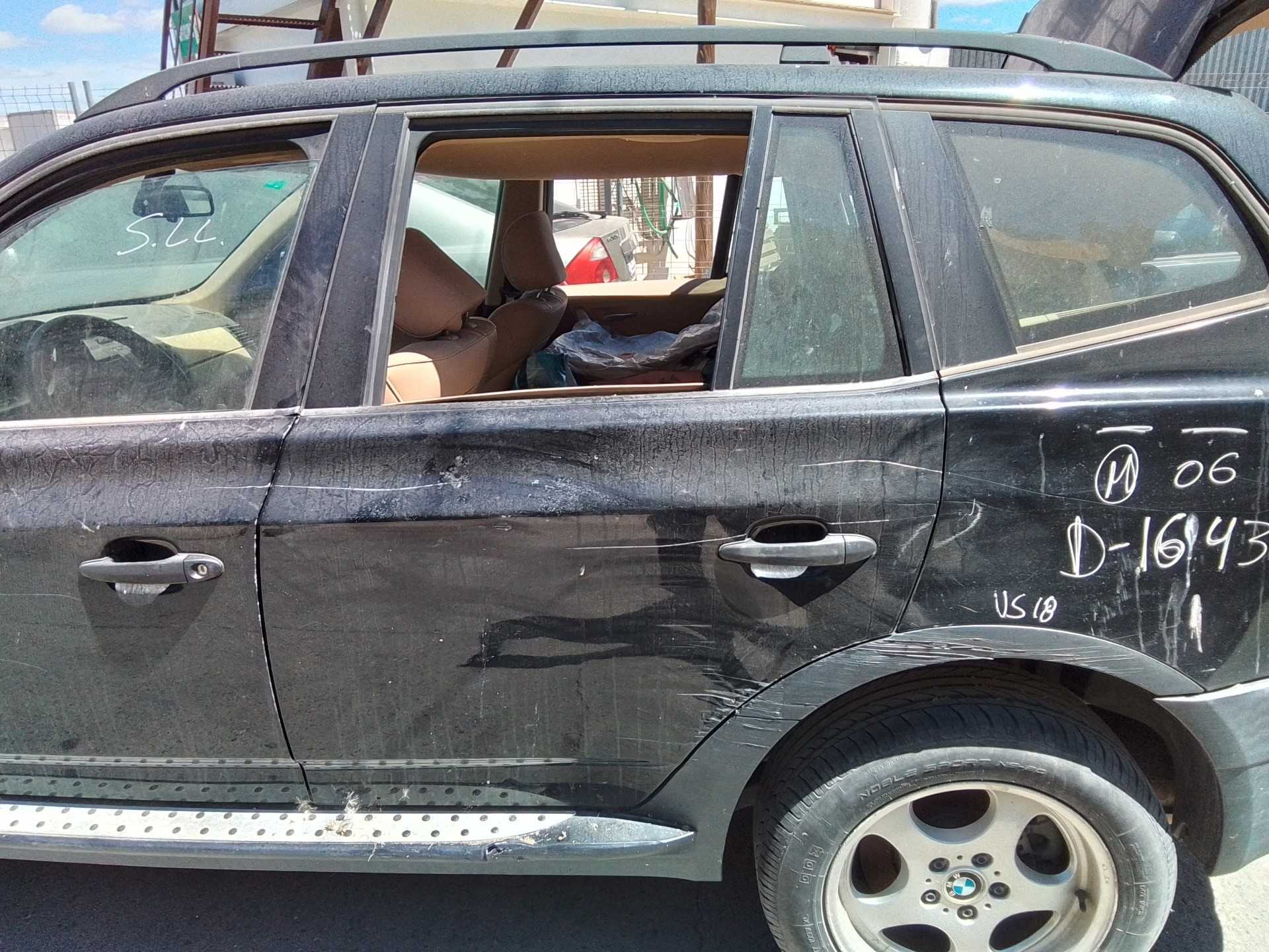 Recambio de puerta trasera izquierda para bmw x3 (e83) 2.0d referencia OEM IAM   