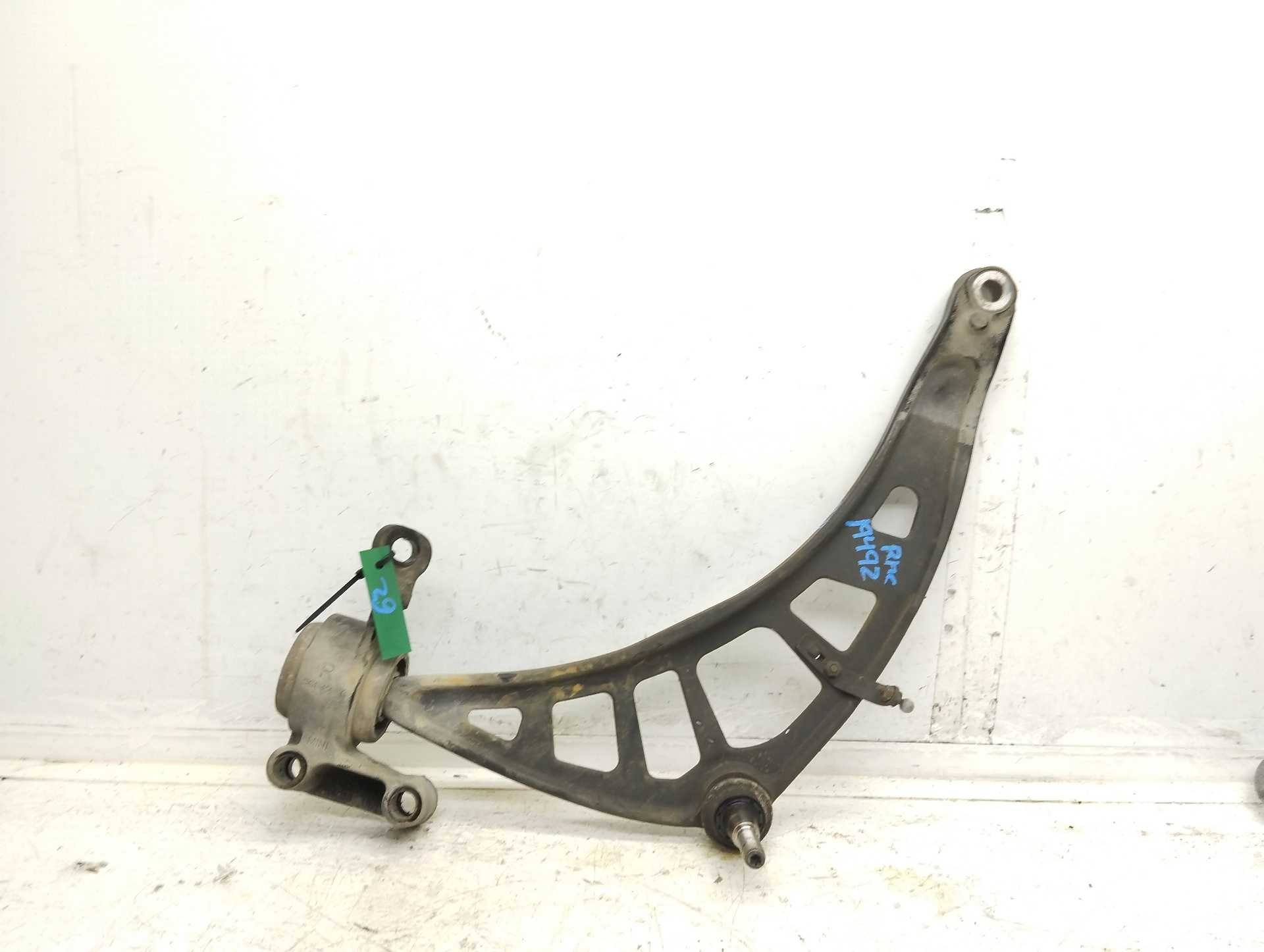 Recambio de brazo suspension inferior delantero derecho para bmw mini countryman (r60) cooper d referencia OEM IAM 9806520  