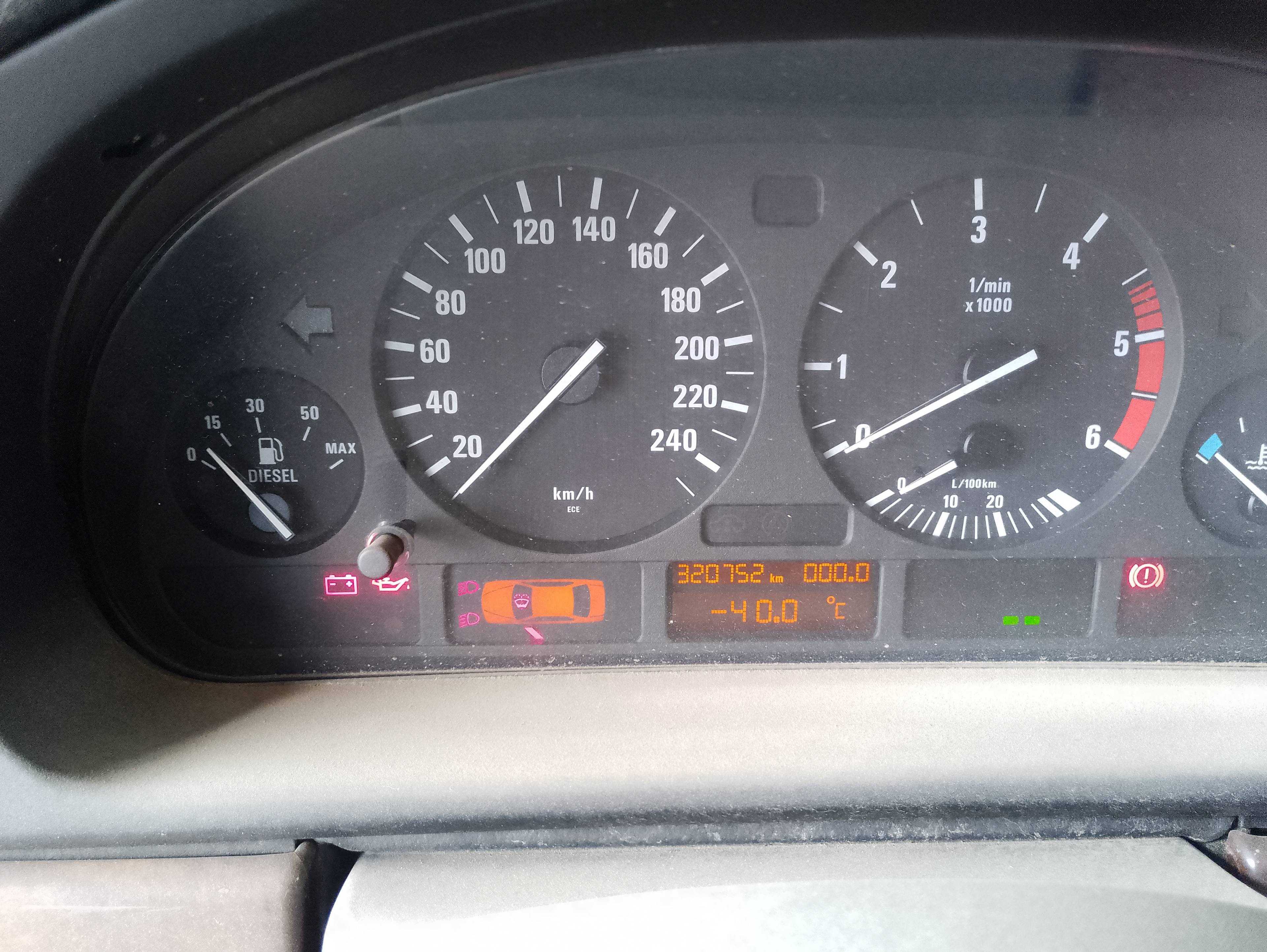 Recambio de cuadro instrumentos para bmw serie 5 berlina (e39) 525d referencia OEM IAM   