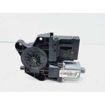 MOTOR ELEVALUNAS TRASERO IZQUIERDO 807302741R 915946200 BROSE