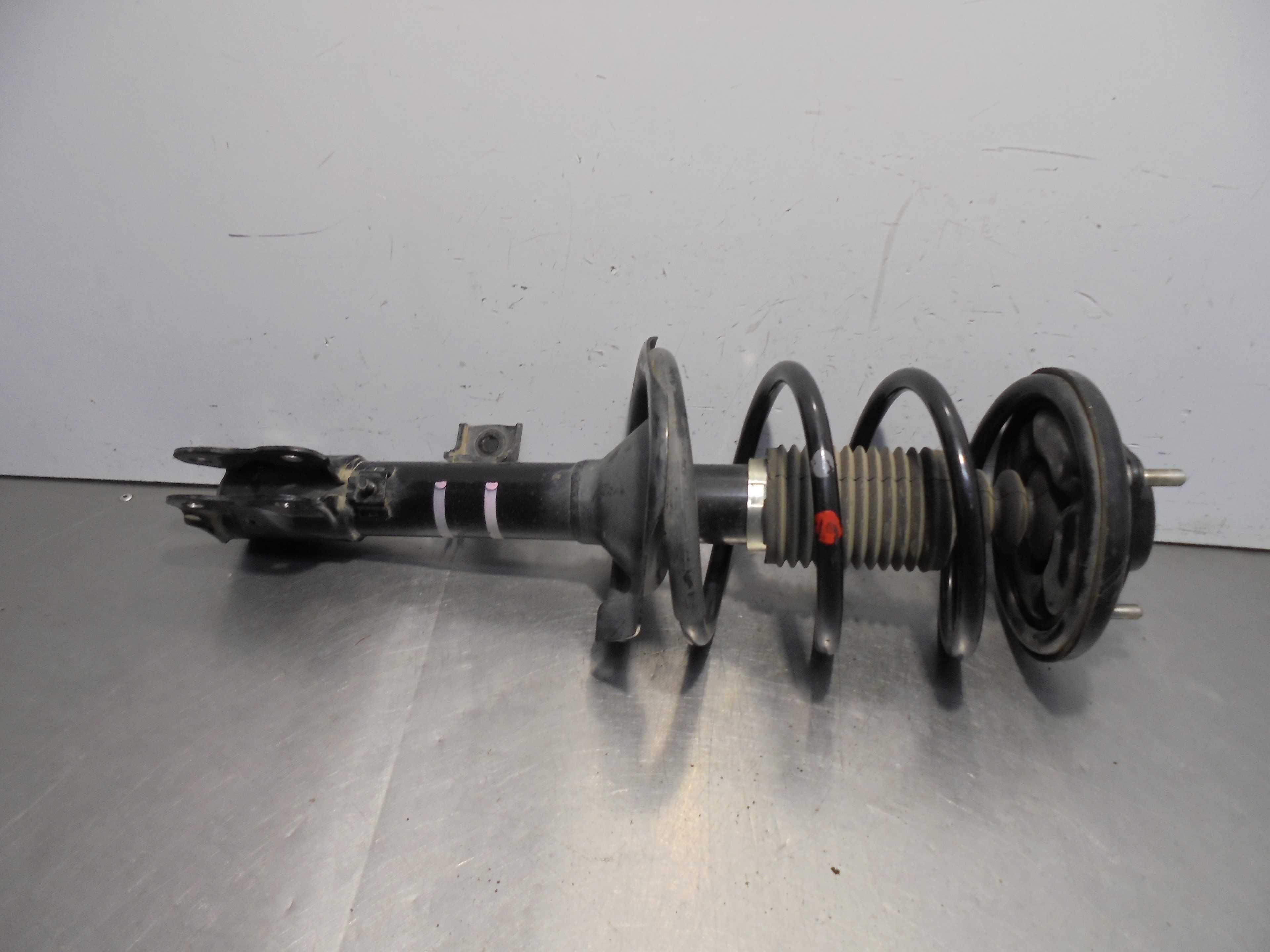 Recambio de amortiguador delantero derecho para mitsubishi asx (ga0w) challenge 2wd referencia OEM IAM 4060A326 MITSUBISHI 