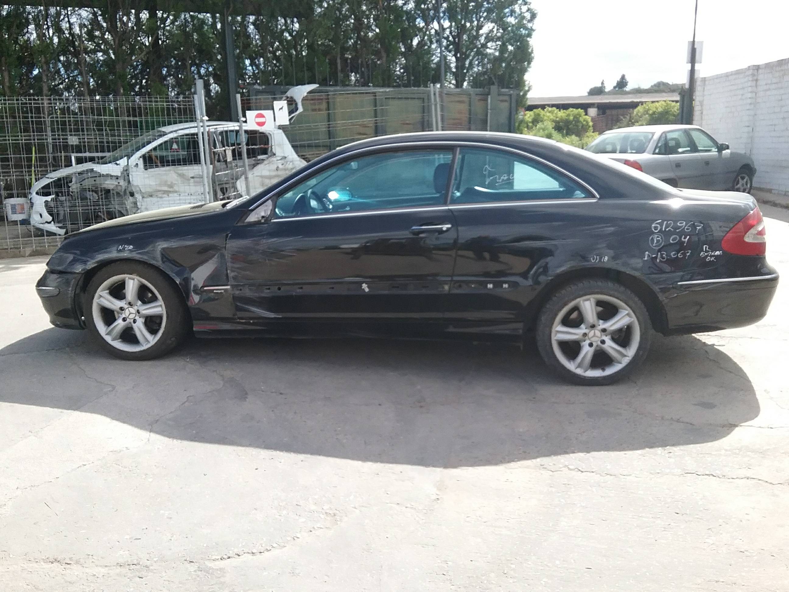 mercedes-benz clase clk (w209) coupe del año 2004