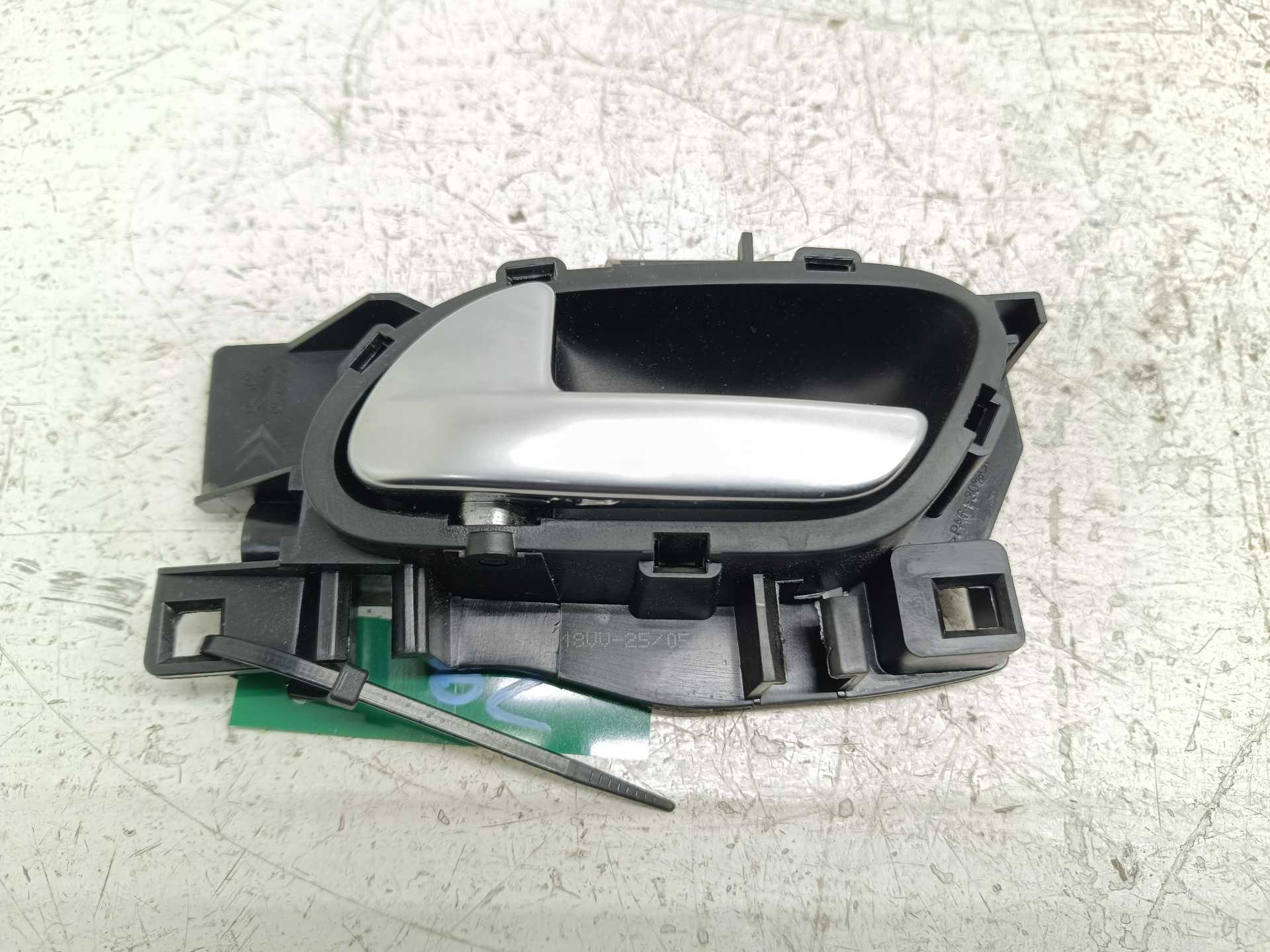 Recambio de maneta interior trasera izquierda para peugeot 208 style referencia OEM IAM 96555518VV  