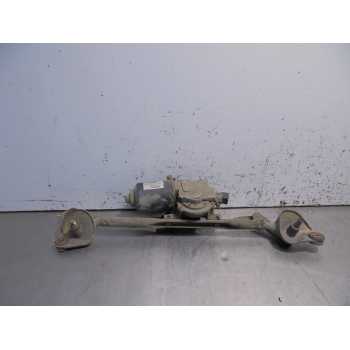 MOTOR LIMPIA DELANTERO 851100F020 DENSO 