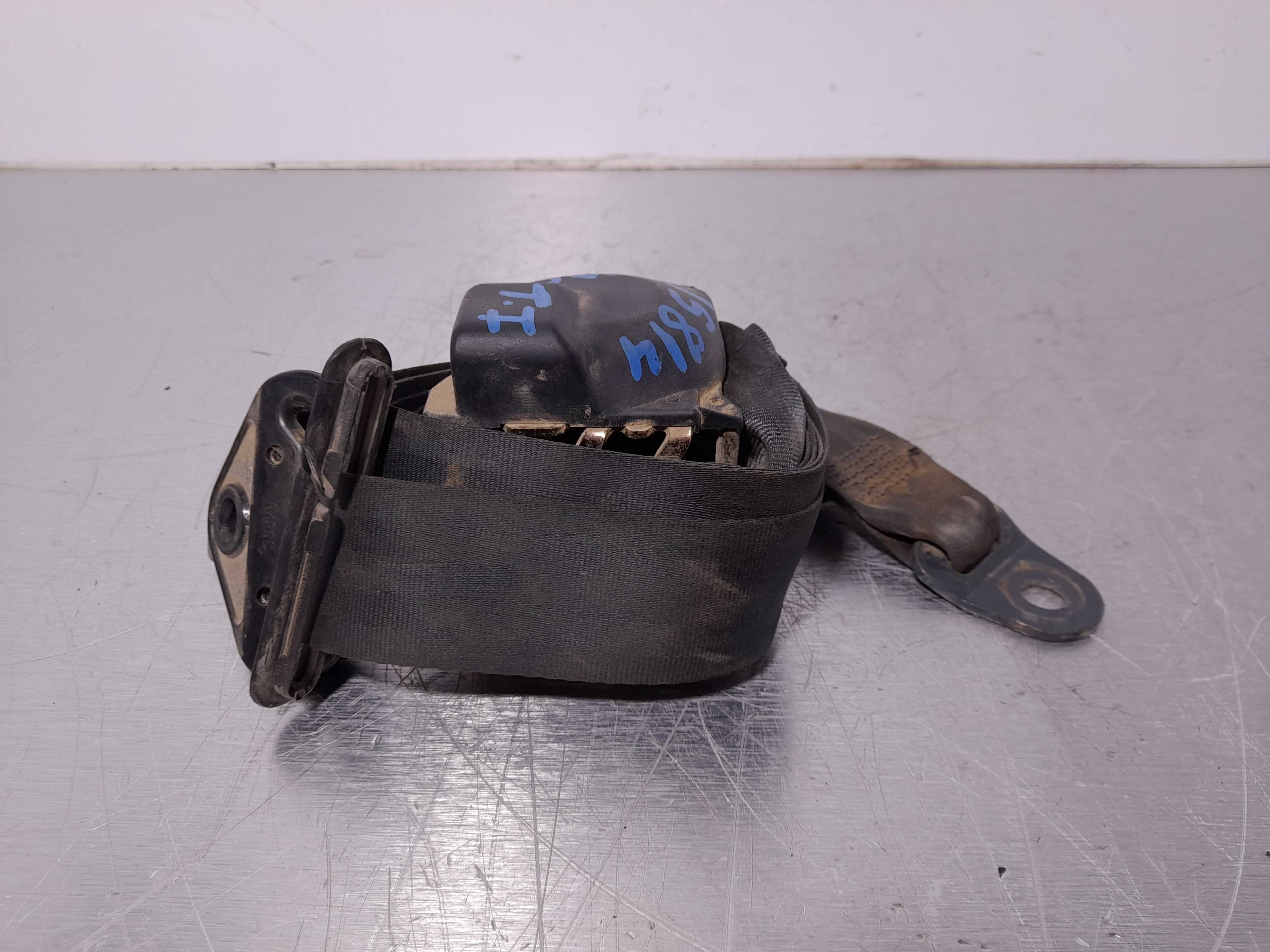 Recambio de cinturon seguridad trasero izquierdo para peugeot 205 berlina 1.8 d generation referencia OEM IAM   