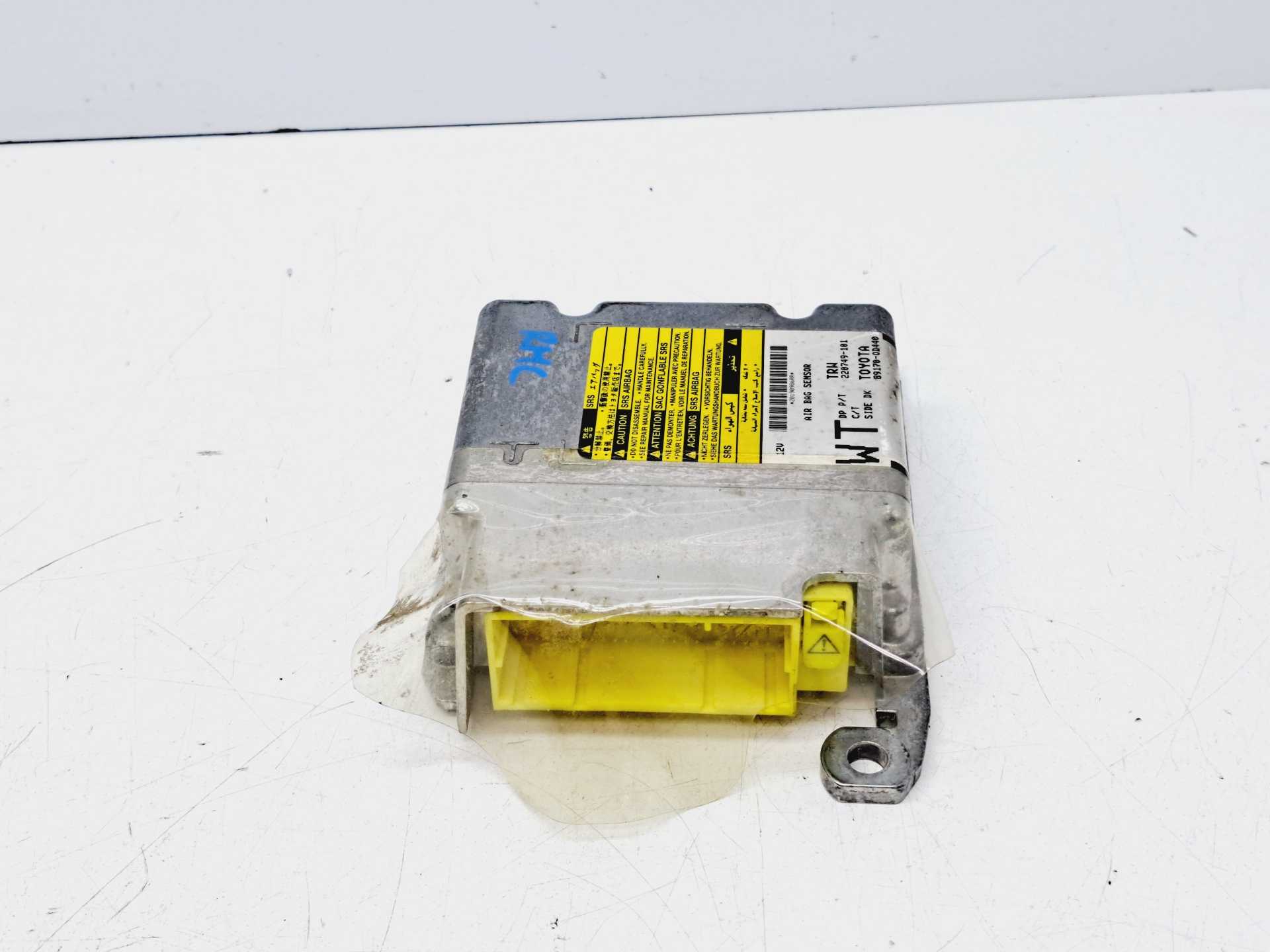 Recambio de centralita airbag para toyota yaris 1.4 turbodiesel cat referencia OEM IAM 891700D4440 220749101 TRW