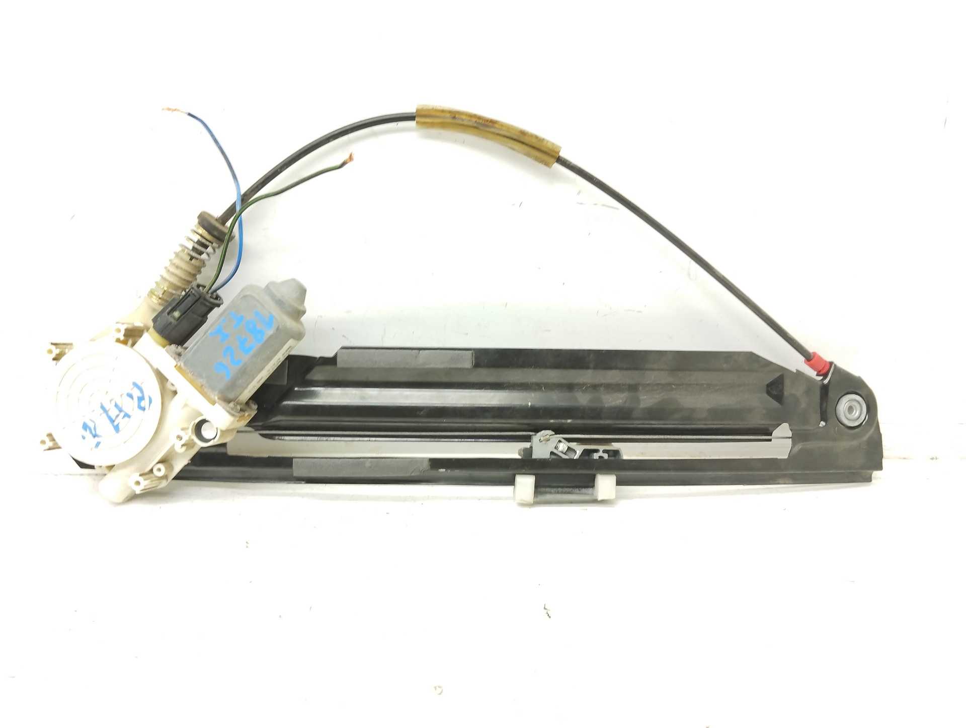 Recambio de elevalunas trasero izquierdo para bmw serie 5 berlina (e39) 525d referencia OEM IAM 67628360512 9030143 E007006002A