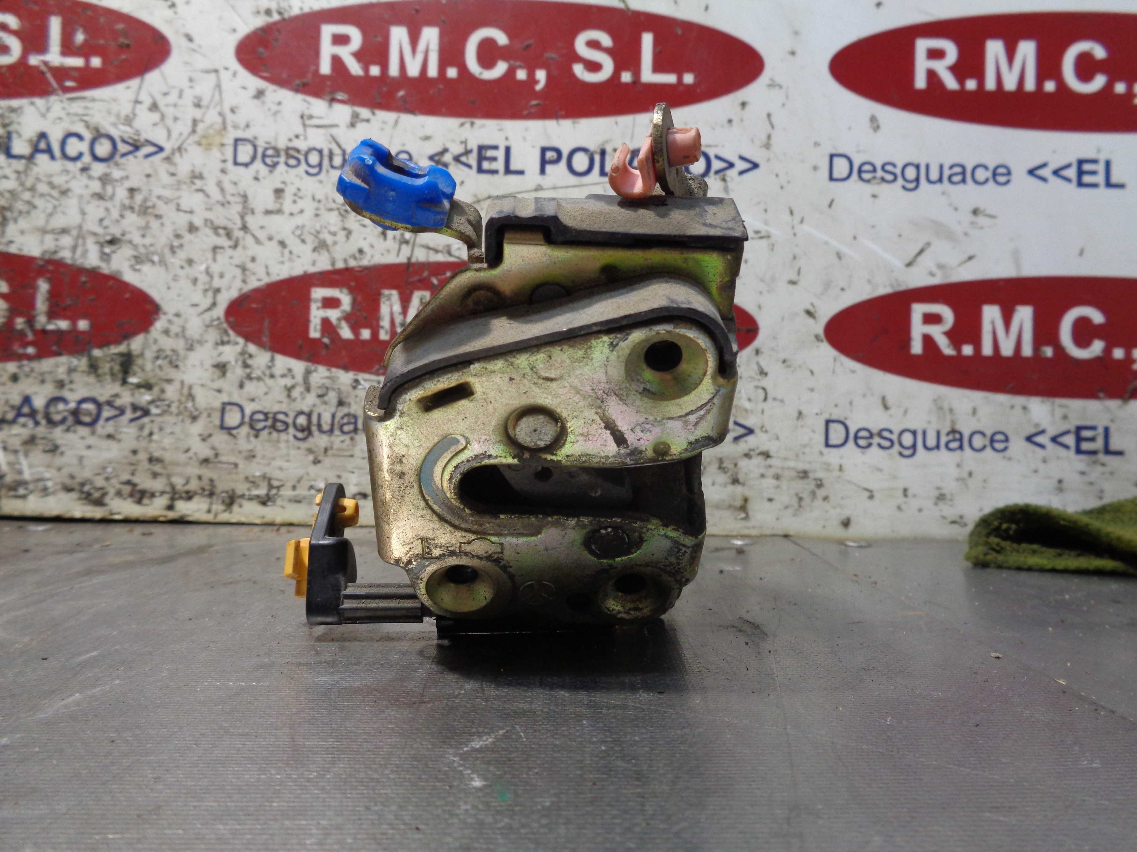 Recambio de cerradura puerta delantera izquierda para nissan almera (n16/e) 2.2 16v turbodiesel cat referencia OEM IAM 8055361U6