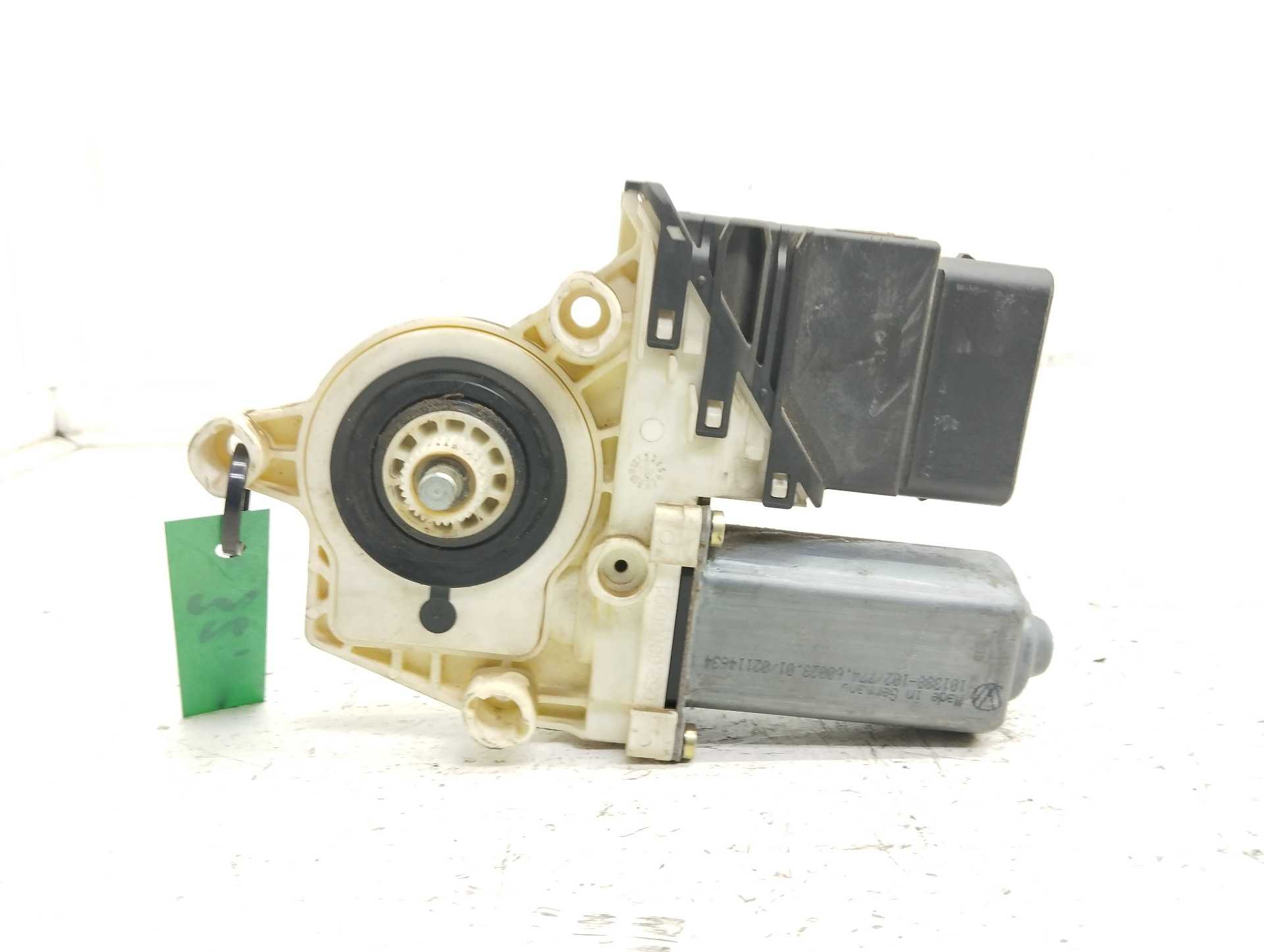 Recambio de motor elevalunas trasero derecho para seat leon (1m1) fr special edition referencia OEM IAM 9776105407301 F005S00060