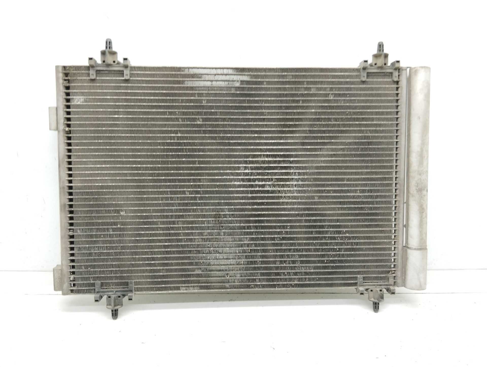 Recambio de condensador / radiador aire acondicionado para citroën c4 berlina collection referencia OEM IAM 9682531580  