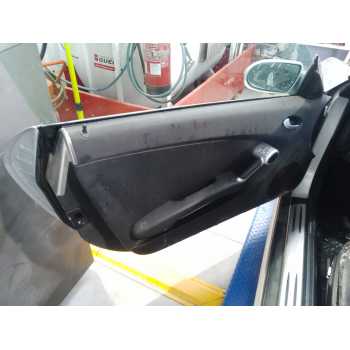 GUARNECIDO PUERTA DELANTERA IZQUIERDA 