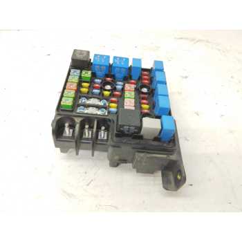 CAJA RELES / FUSIBLES 919501H030 