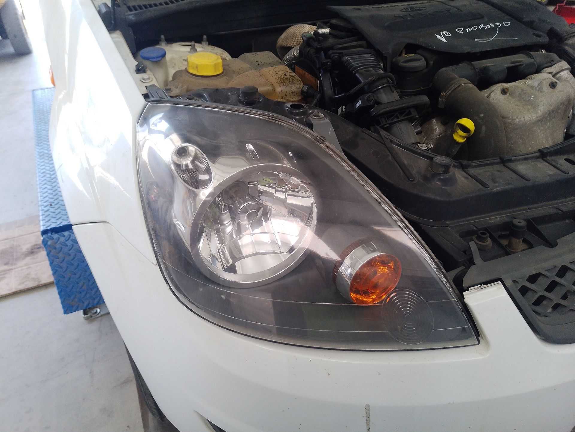 Recambio de faro derecho para ford fiesta vi (cb1, ccn) 1.0 ecoboost referencia OEM IAM 1320348  
