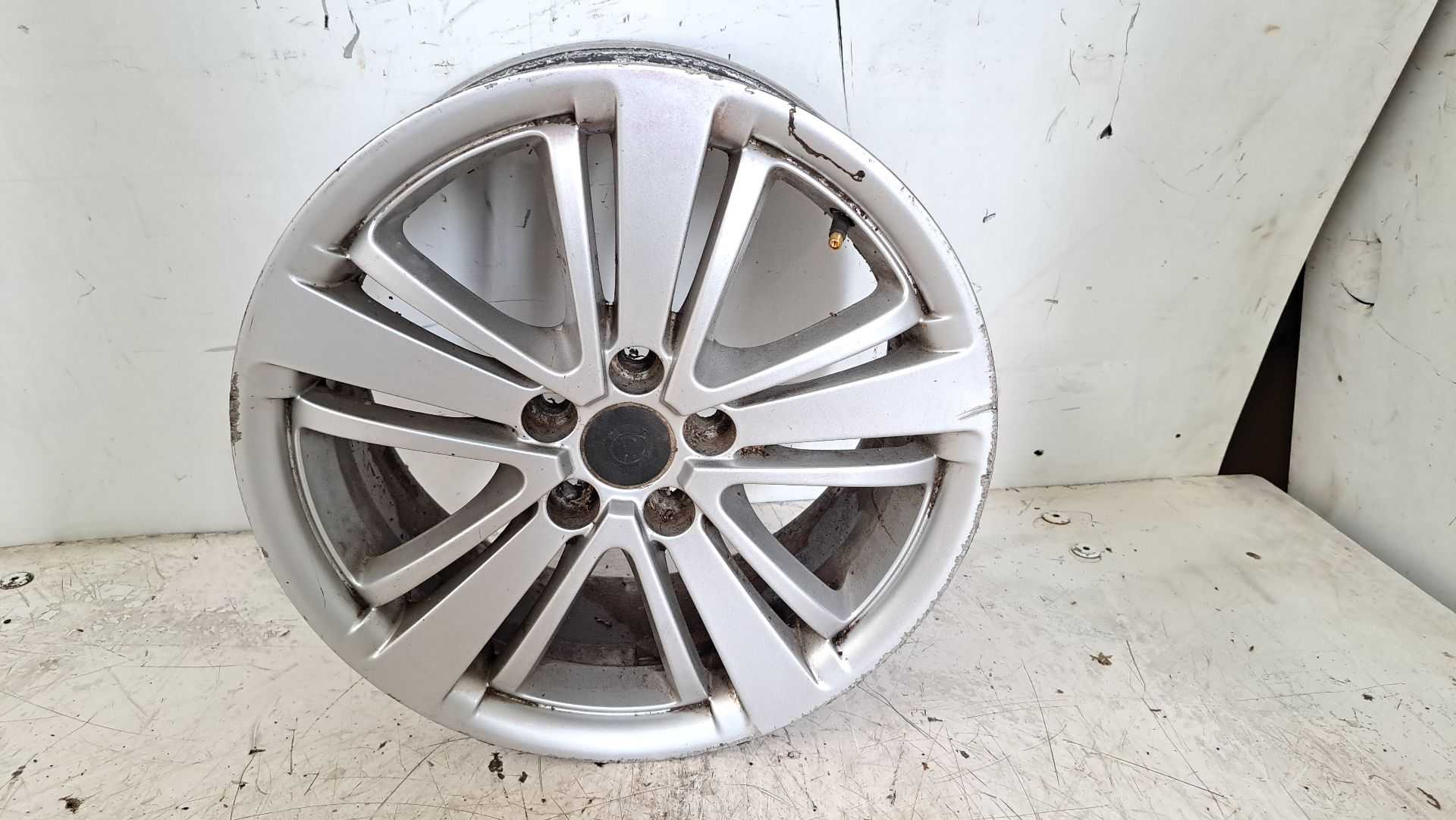 Recambio de llanta para seat ibiza (6j5) reference referencia OEM IAM r16 6j0601025d 