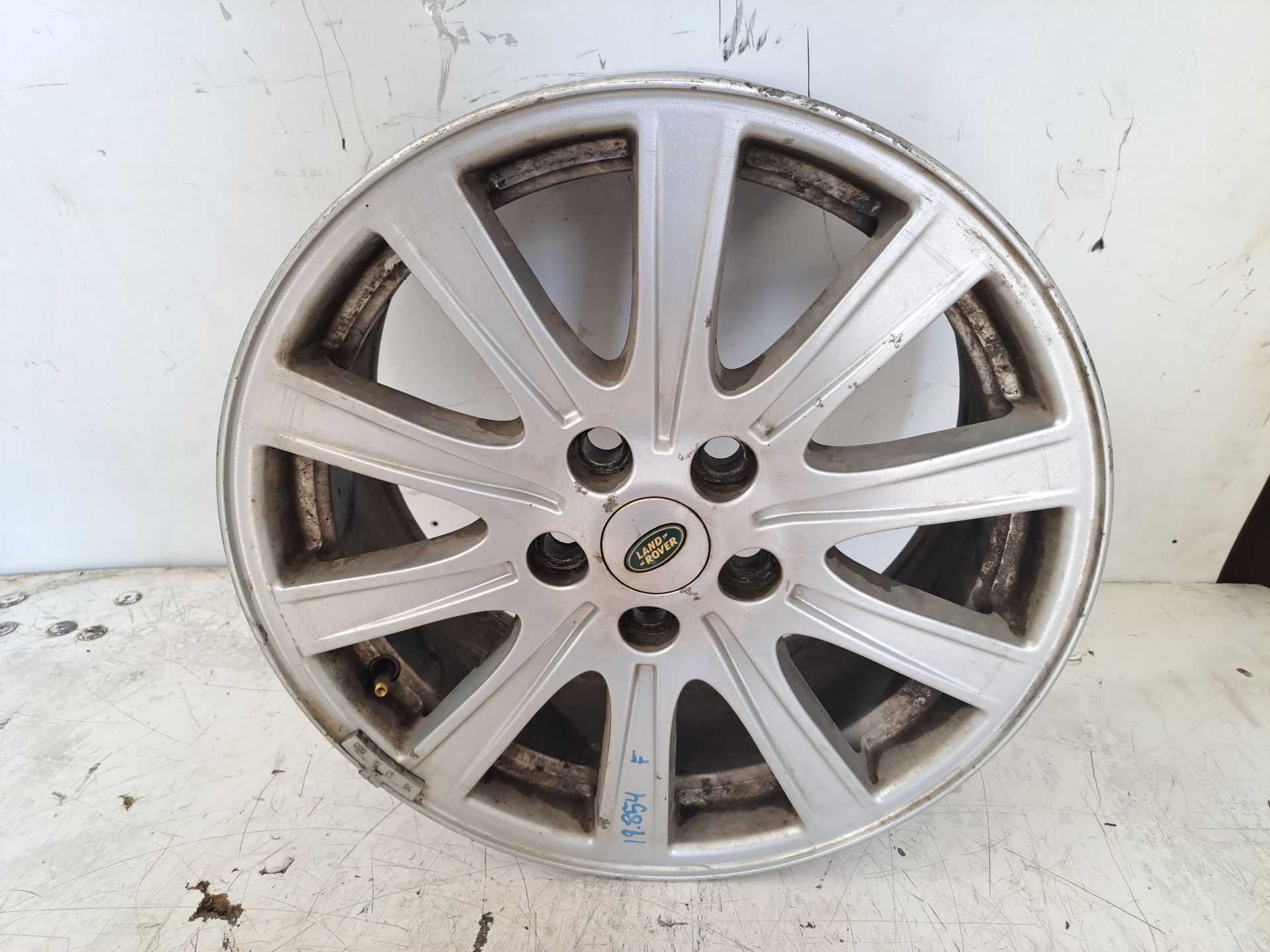 Recambio de llanta para land rover discovery v6 td edition 60 yrs referencia OEM IAM   
