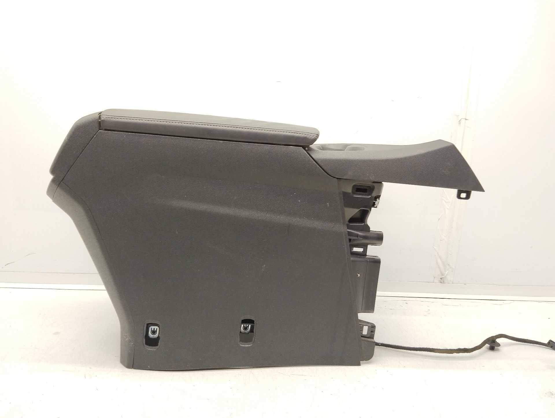 Recambio de apoyabrazos central para peugeot 3008 active referencia OEM IAM 98100435ZD  