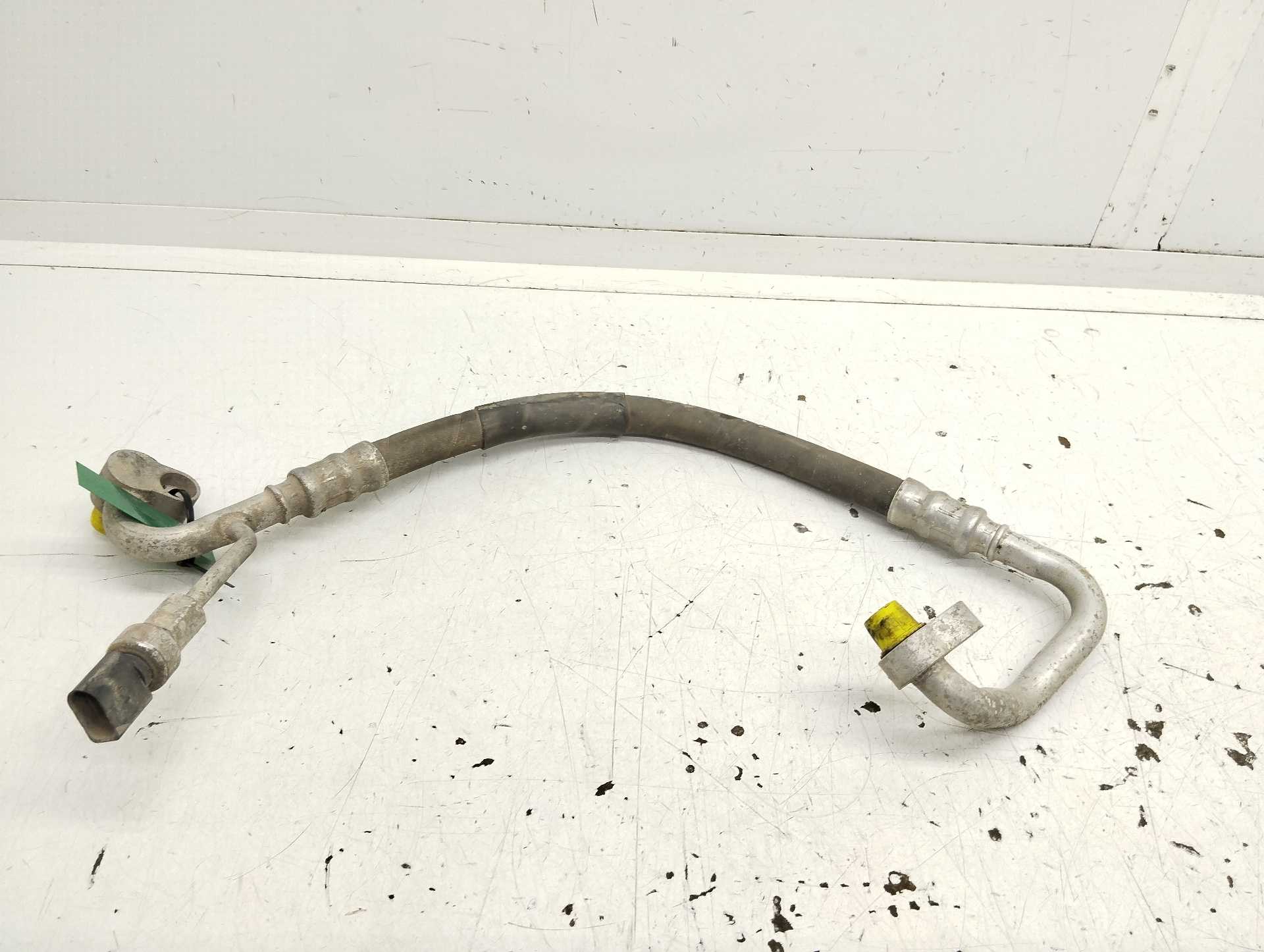 Recambio de tubos aire acondicionado para volkswagen golf vi (5k1) advance bluemotion referencia OEM IAM 1K0820721  